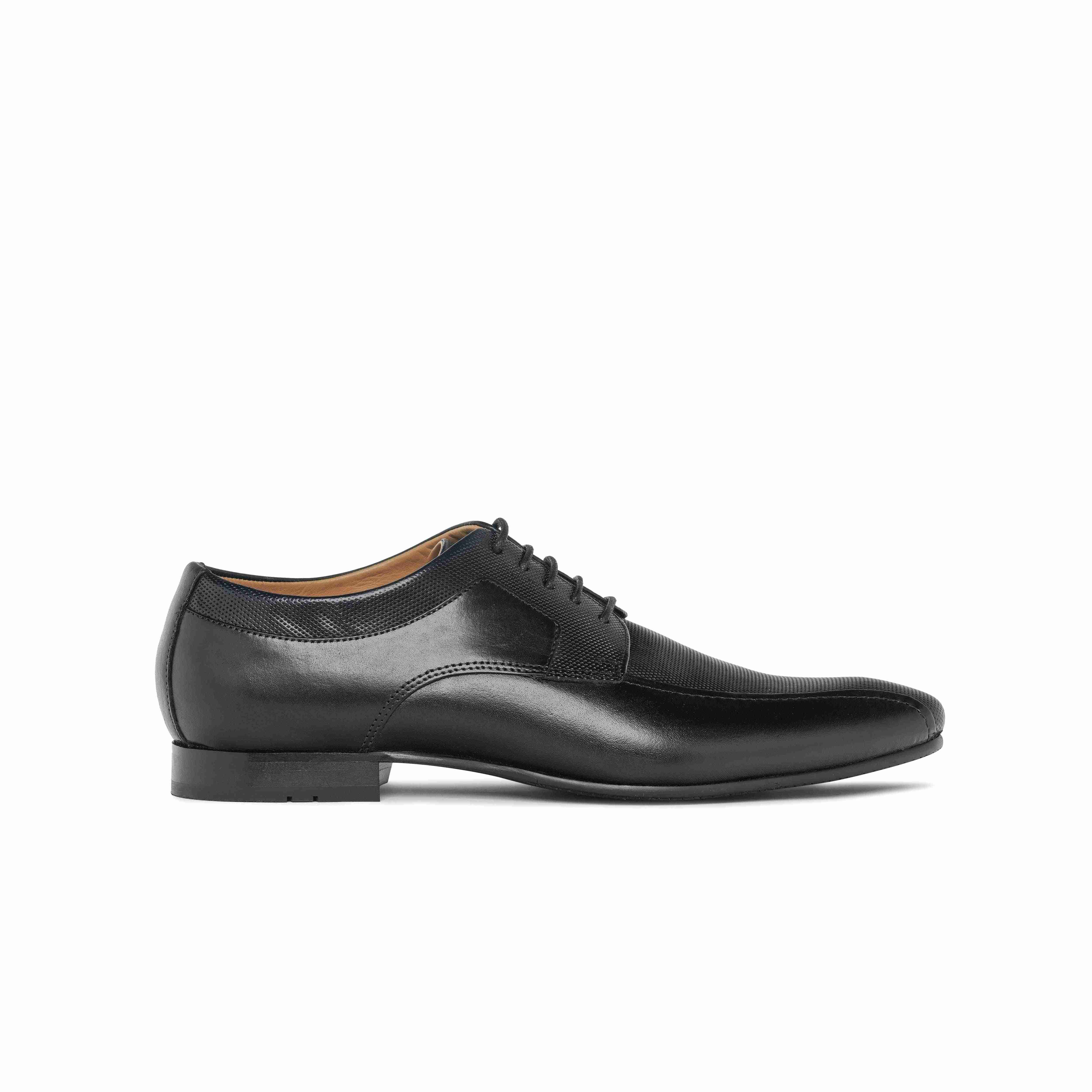The Lando Ruosh Men Black Bicycle-Cut Lace-Up