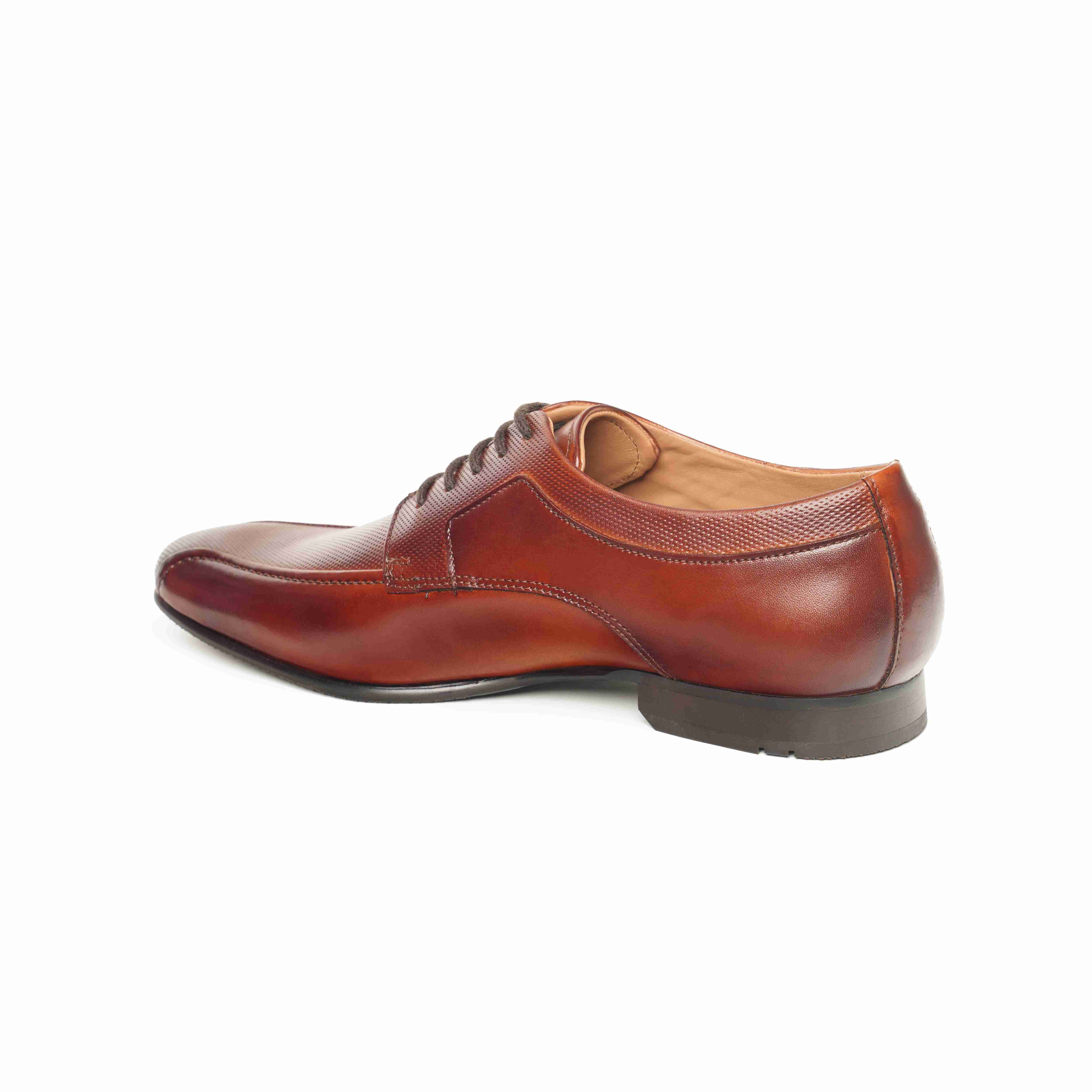 The Lando Ruosh Men Tan Bicycle-Cut Lace-Up