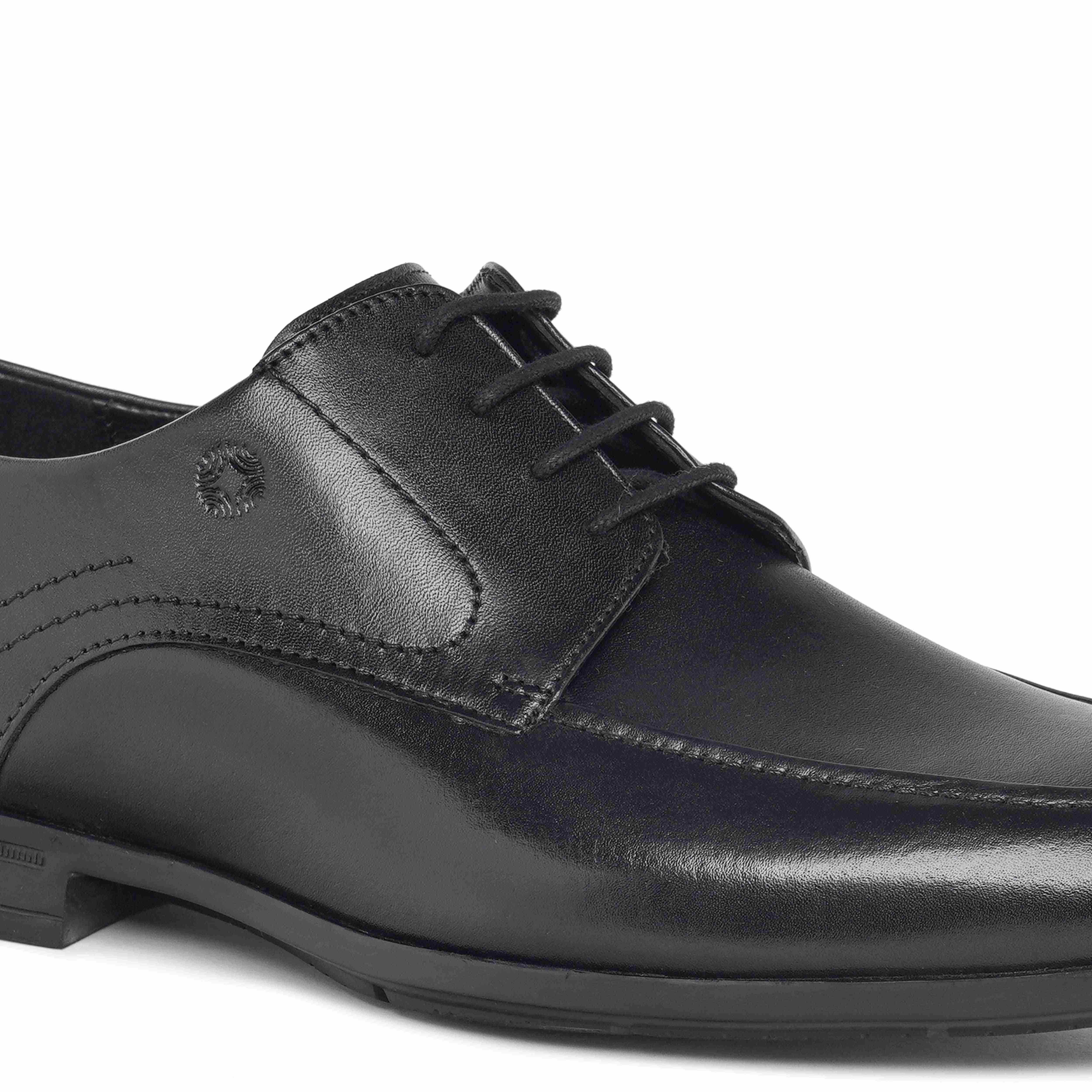 The Manchester Ruosh Men Black Formal Lace-Up