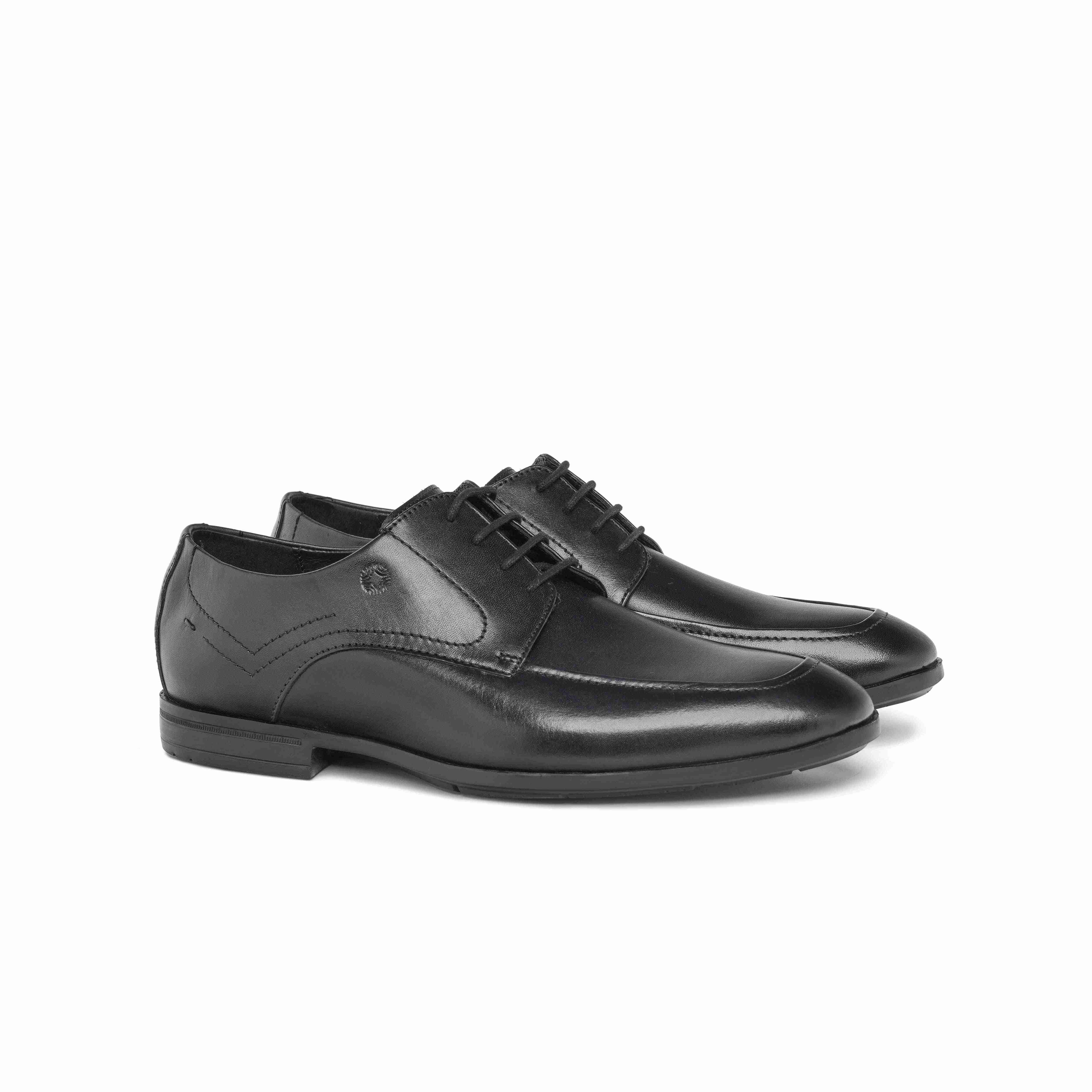 The Manchester Ruosh Men Black Formal Lace-Up