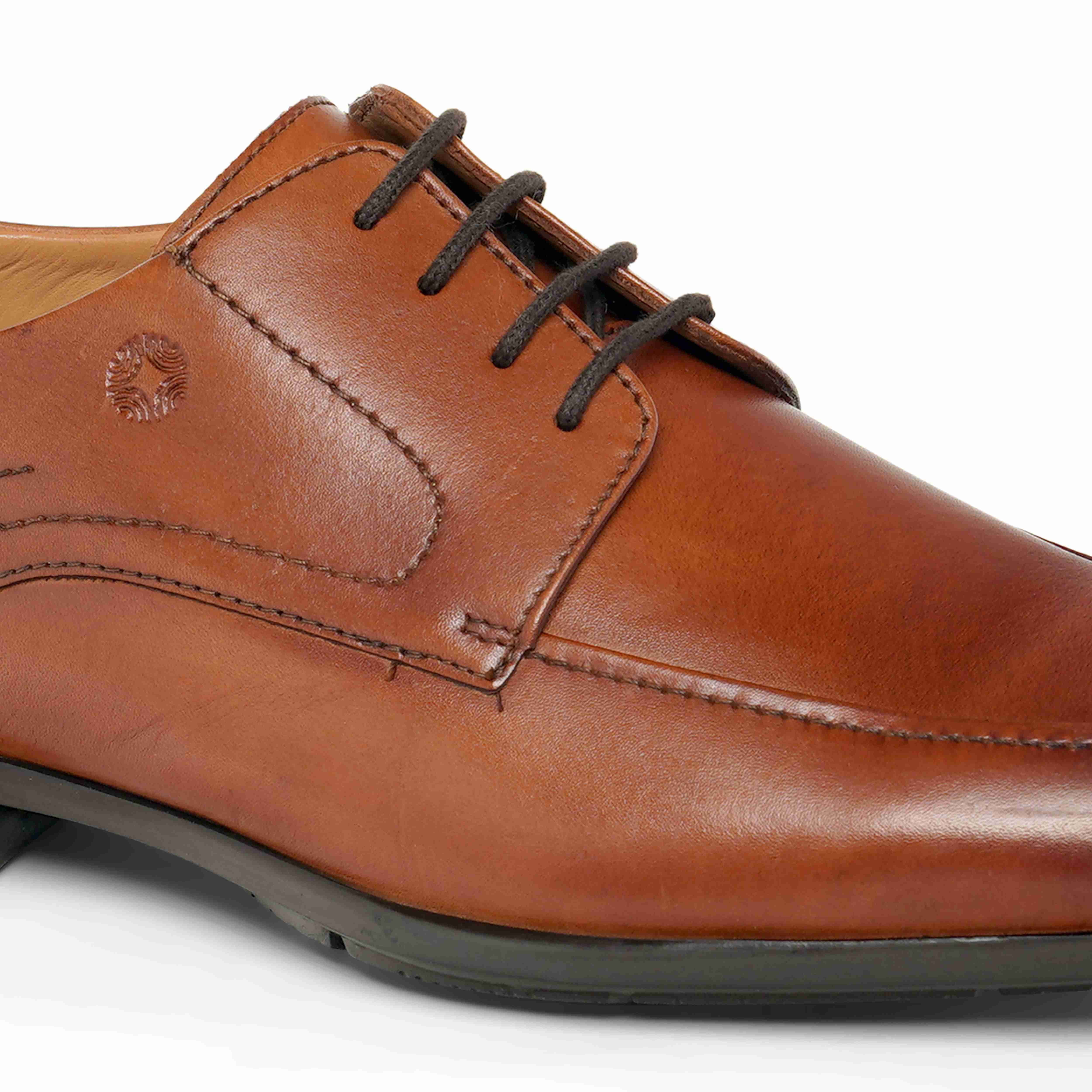 The Manchester Ruosh Men Tan Formal Lace-Up