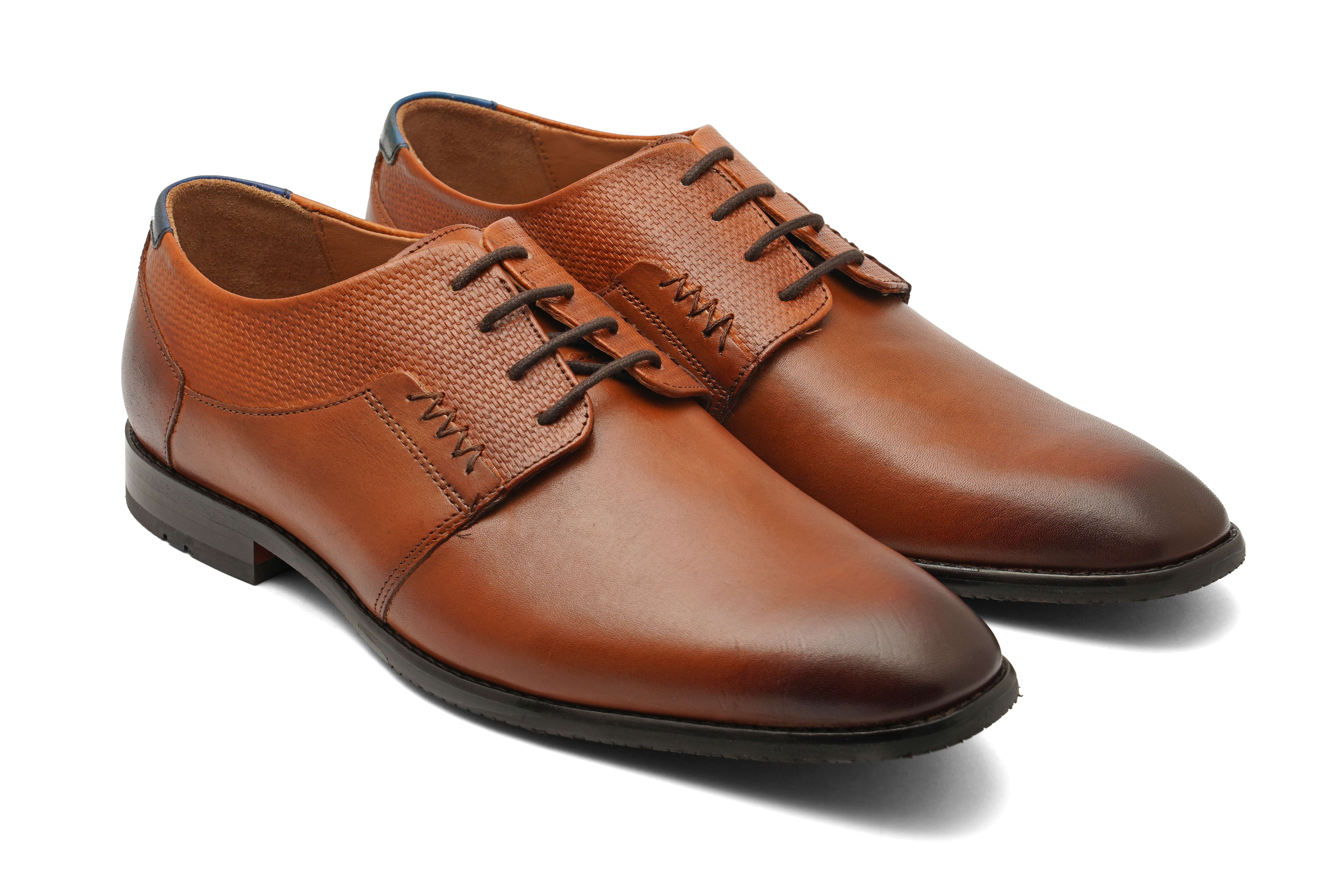 The Colombo Ruosh Men Tan Formal Lace-Up