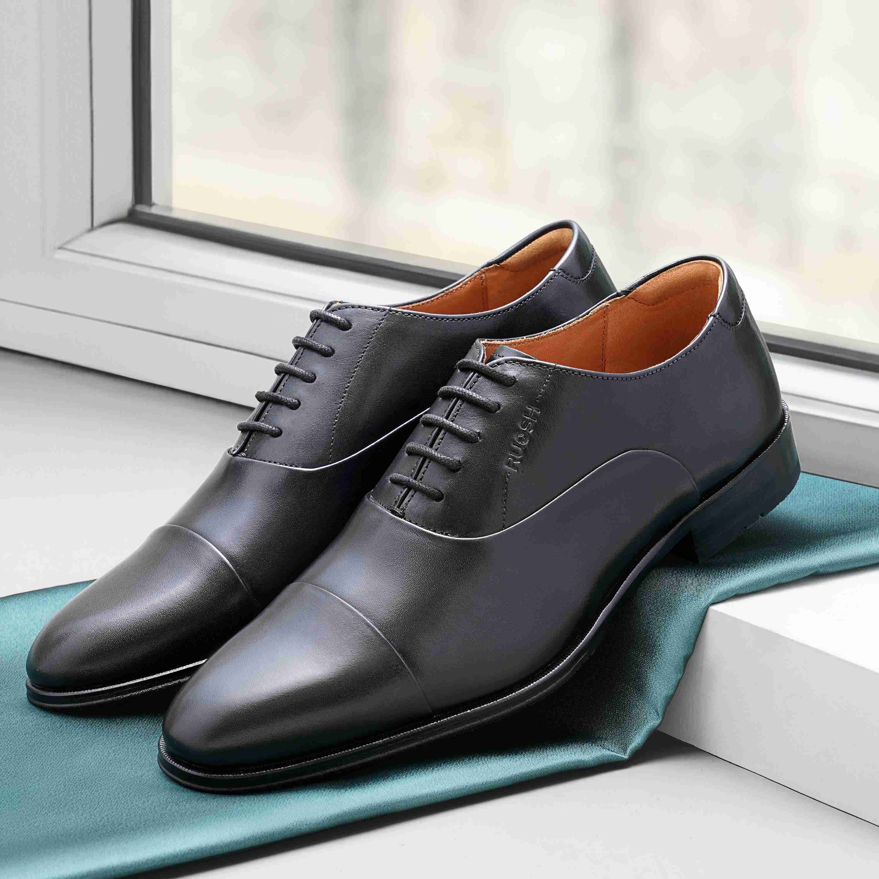 The Cash Black Men Formal Oxford Ruosh