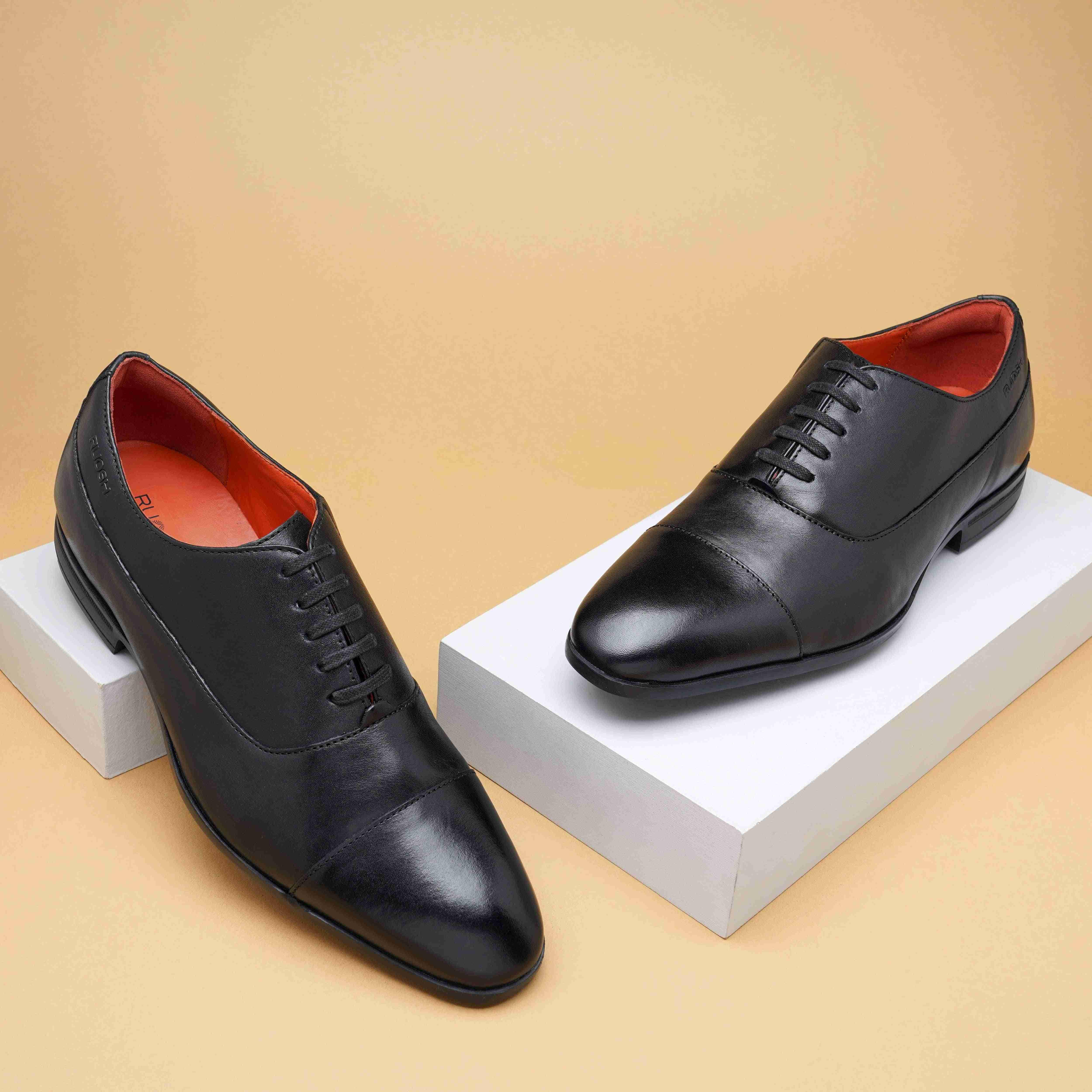 The Aron Ruosh Men Black Formal Oxford
