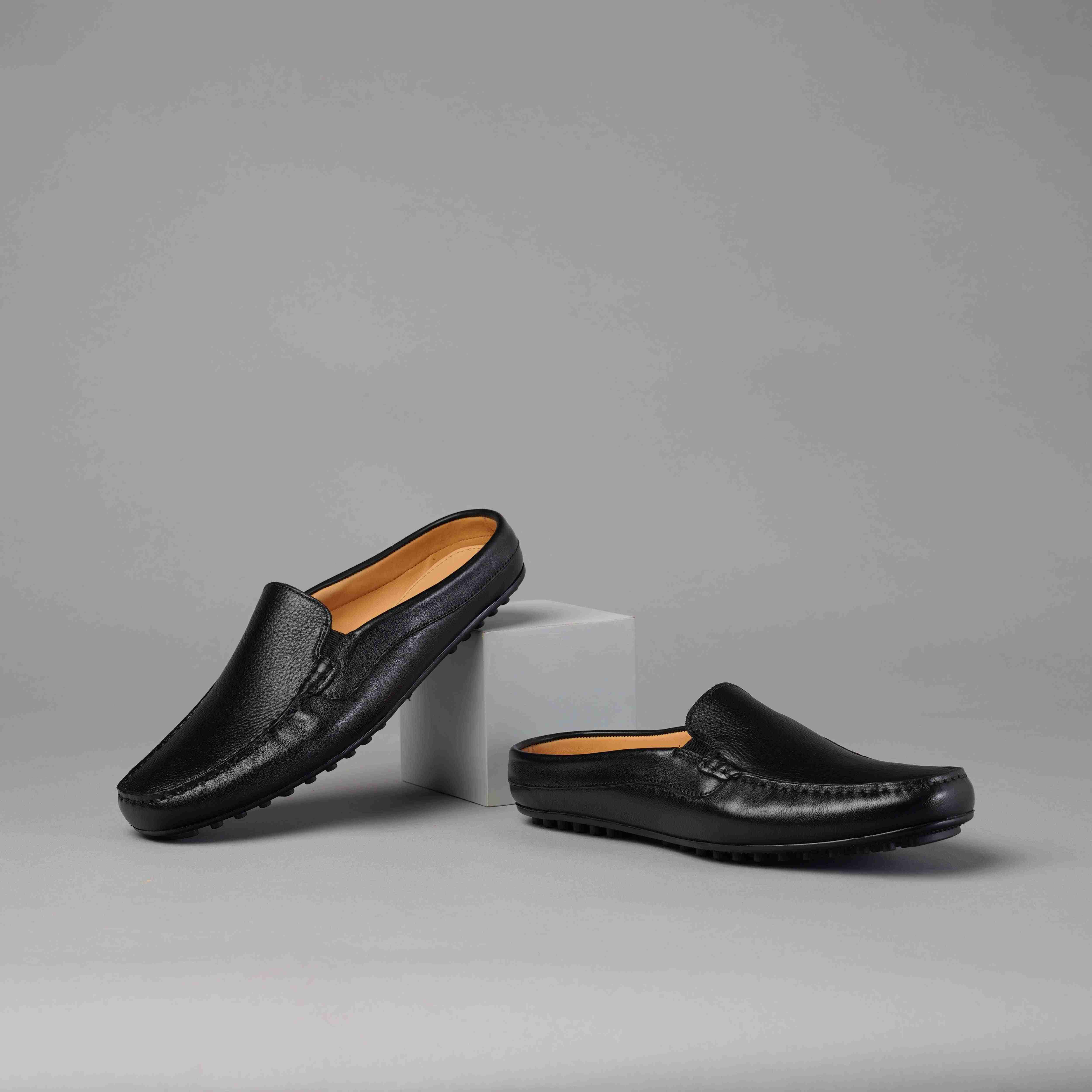 The Seti Ruosh Men Black Casual Mule