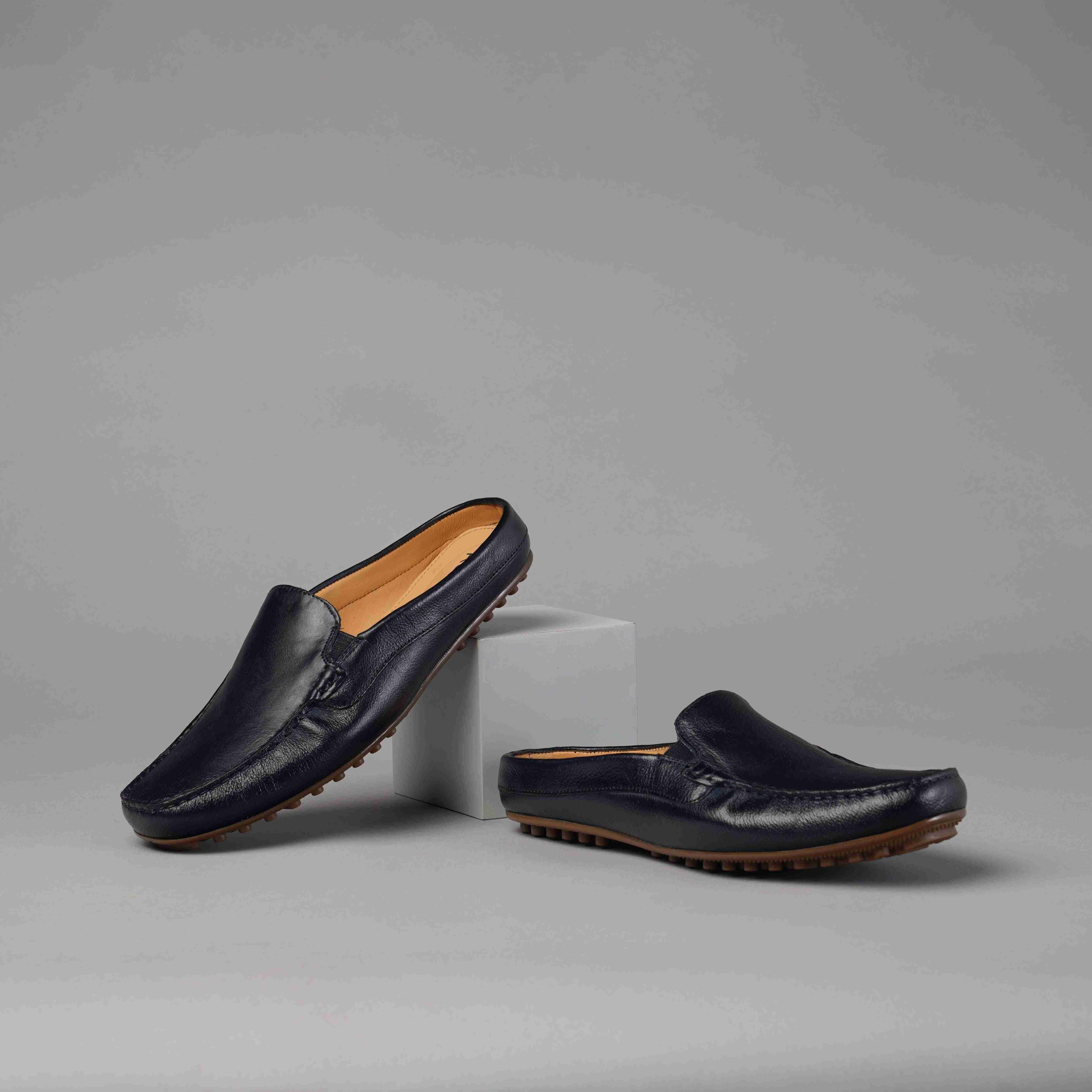 The Seti Ruosh Men Brown Soft Leather Mule