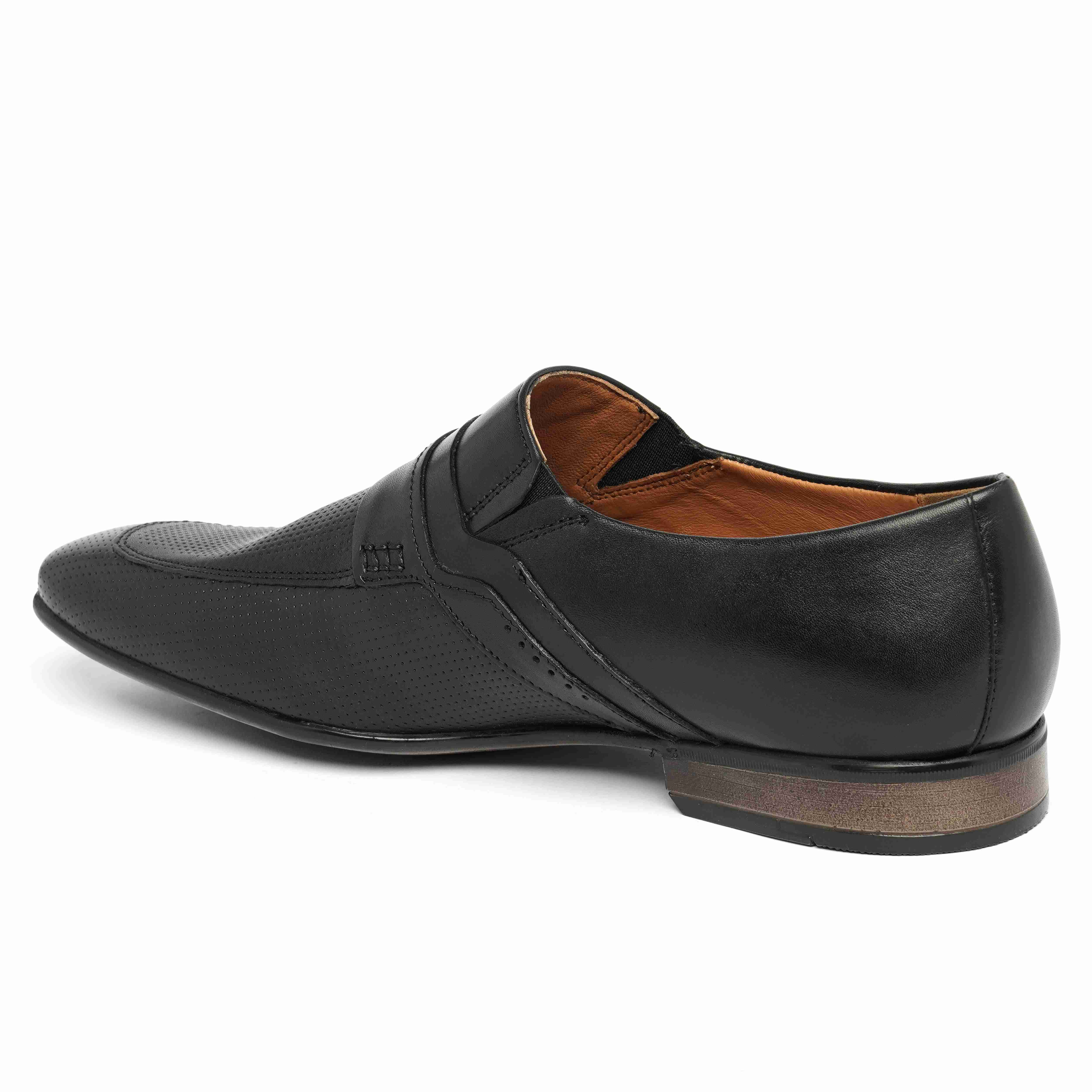 The Mattia Ruosh Men Black Formal Slip-On