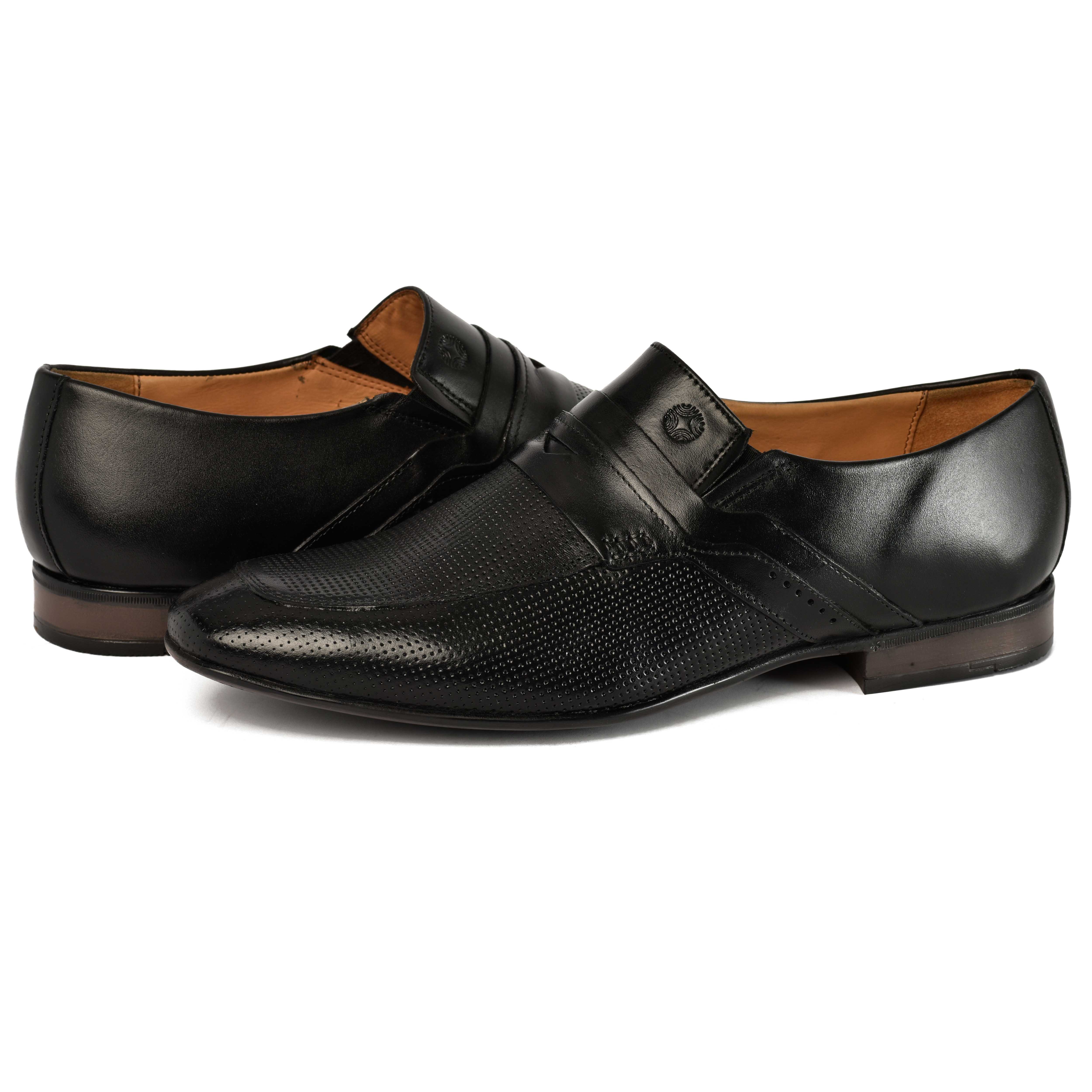 The Mattia Ruosh Men Black Formal Slip-On