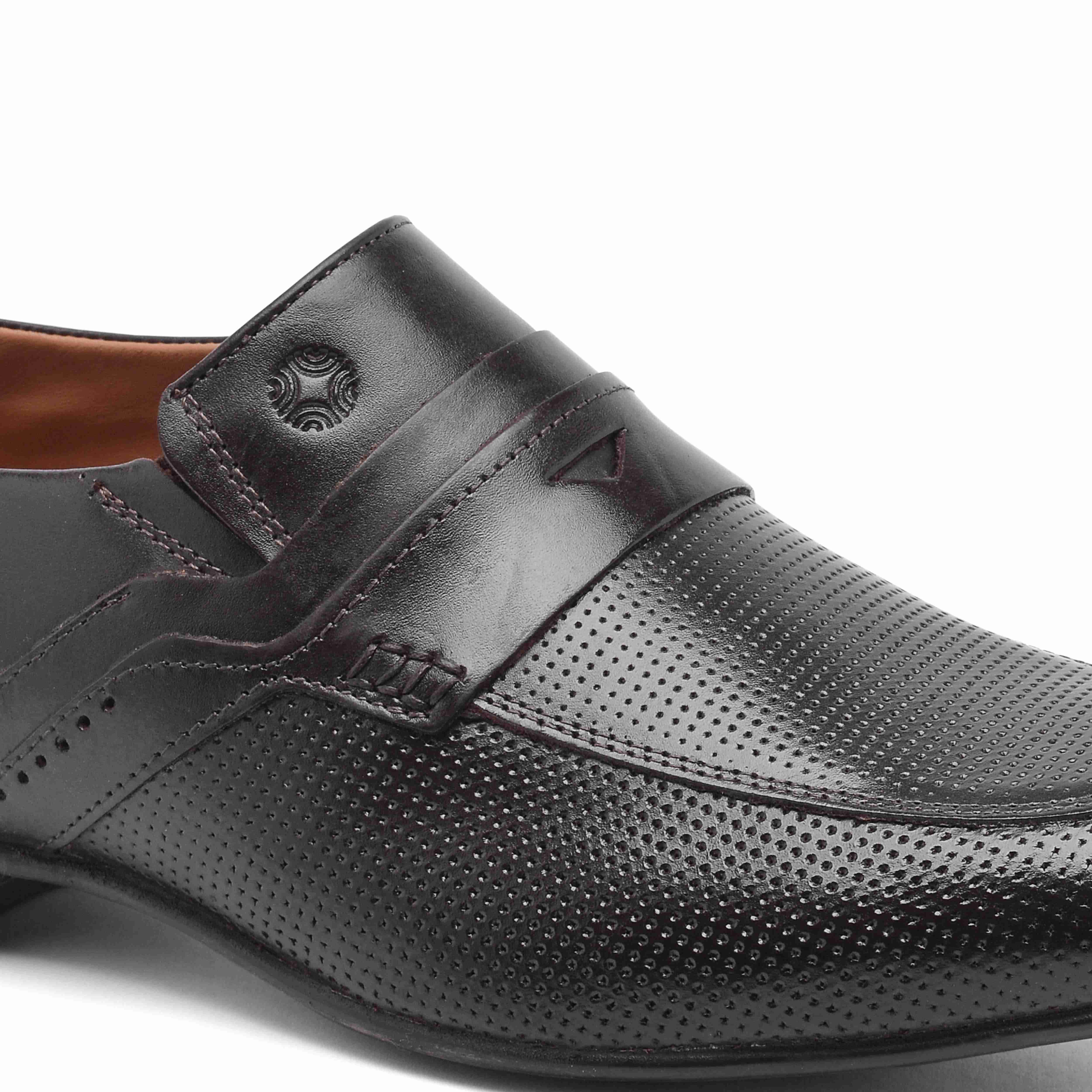 The Mattia Ruosh Men Brown Formal Slip-On