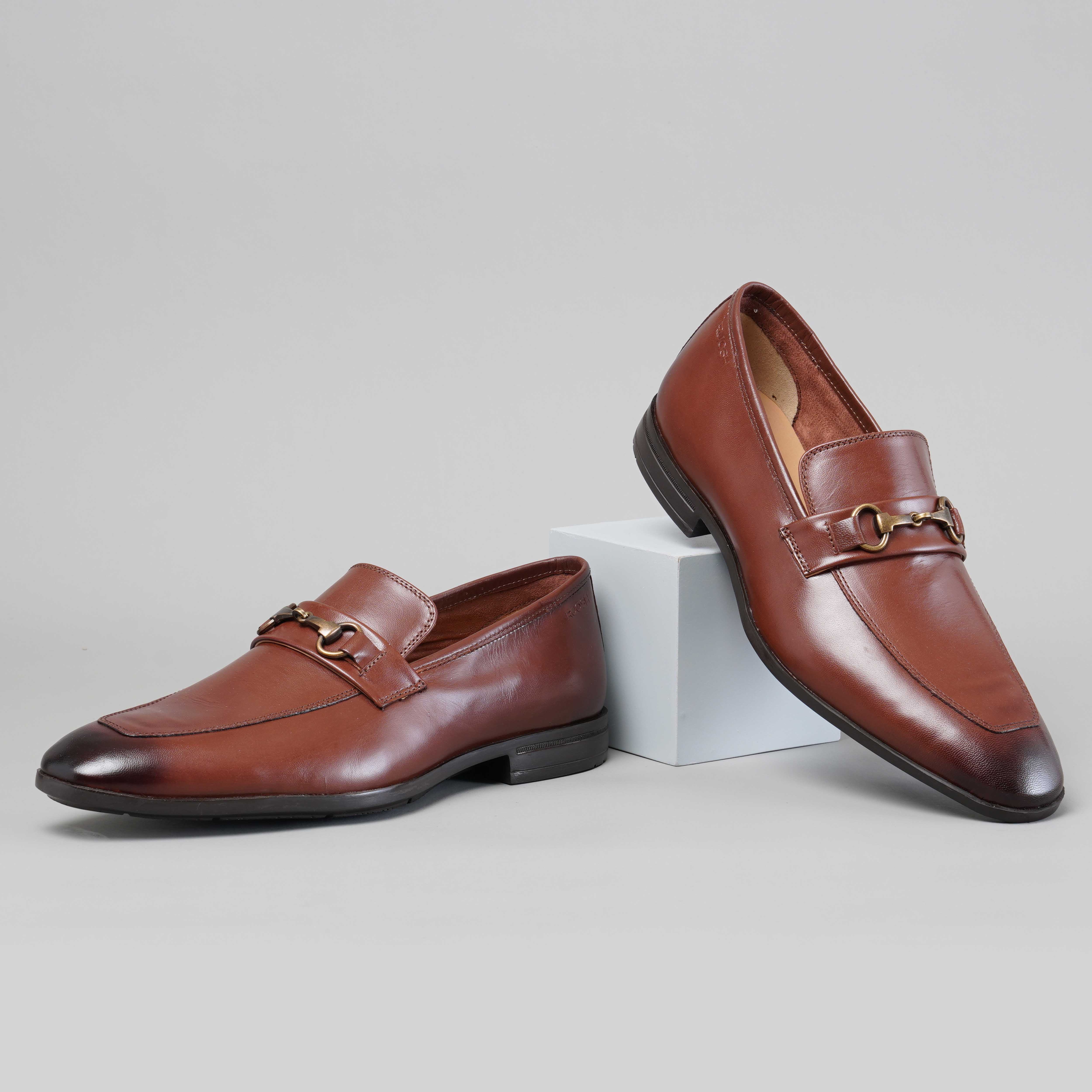 The Cameroon Ruosh Men Tan Formal Slip-On