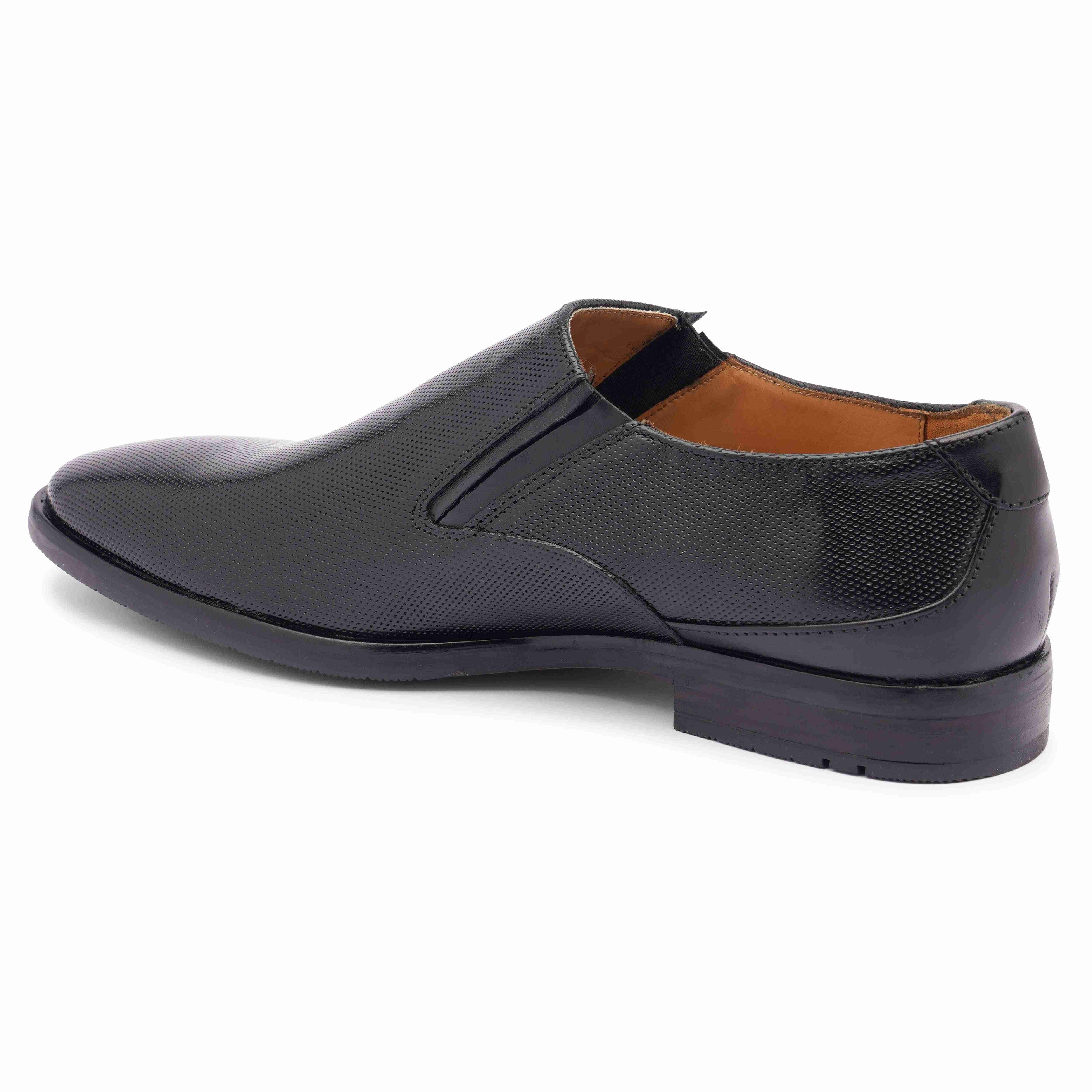 The Newyork Ruosh Men Black Formal Slip-On