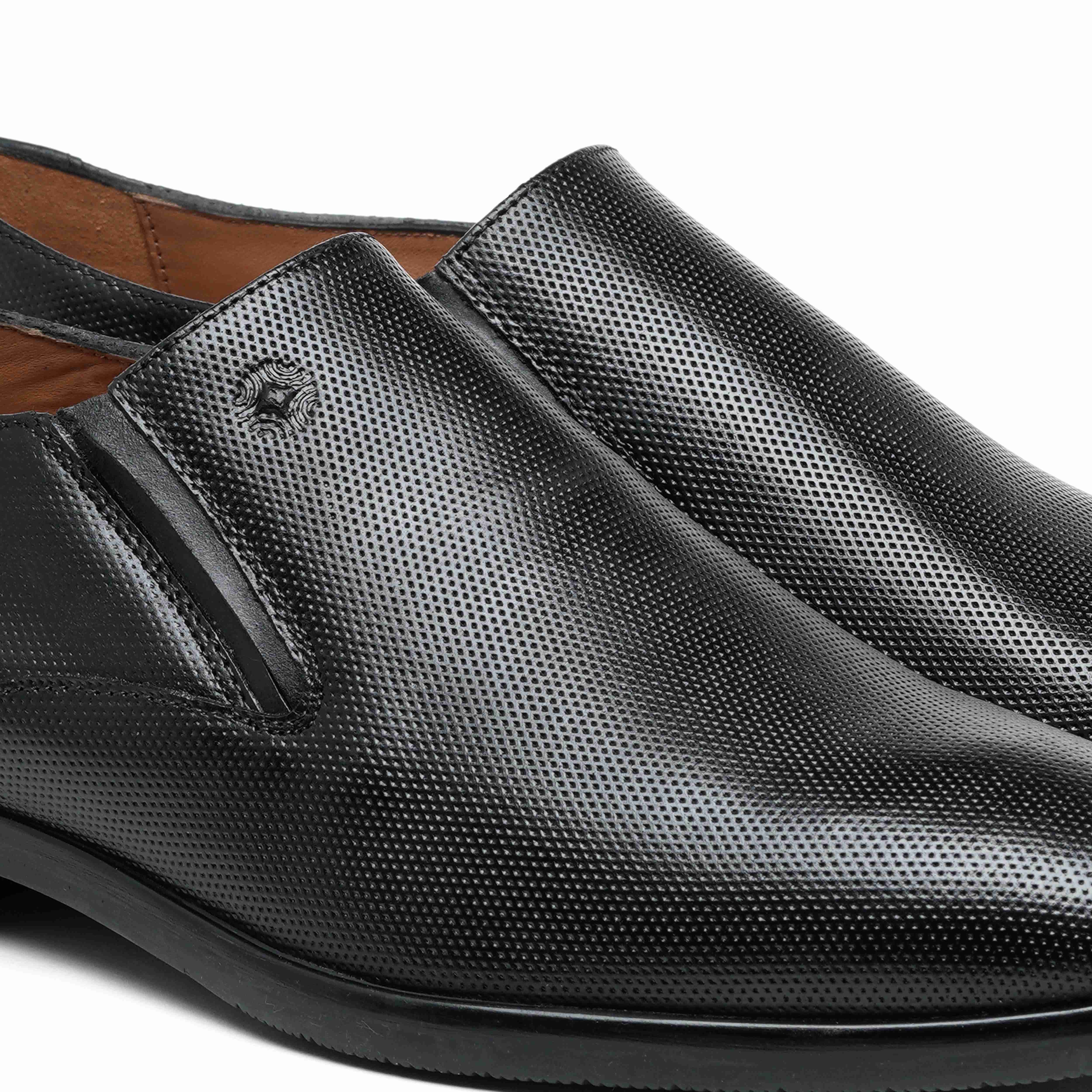 The Newyork Ruosh Men Black Formal Slip-On