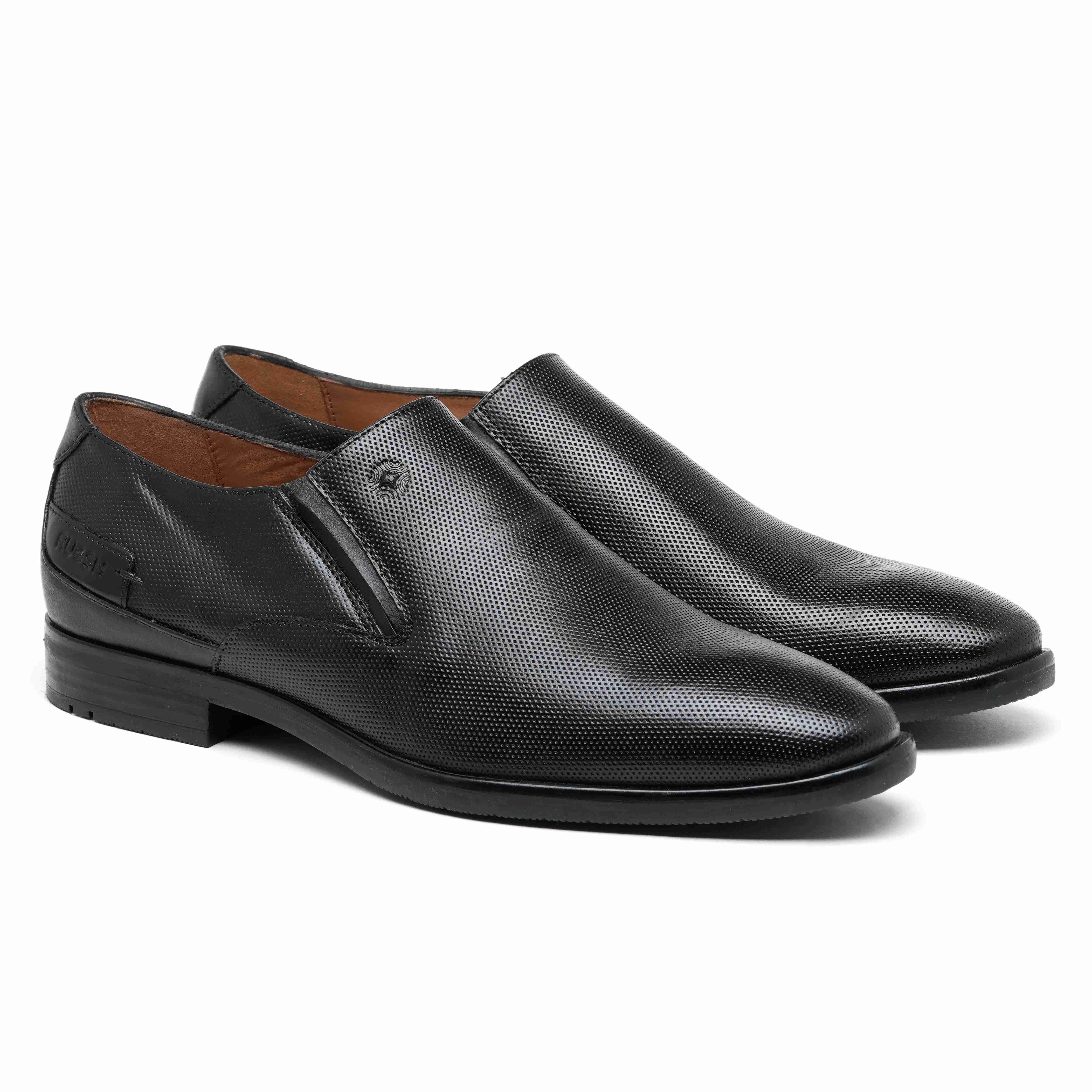 The Newyork Ruosh Men Black Formal Slip-On
