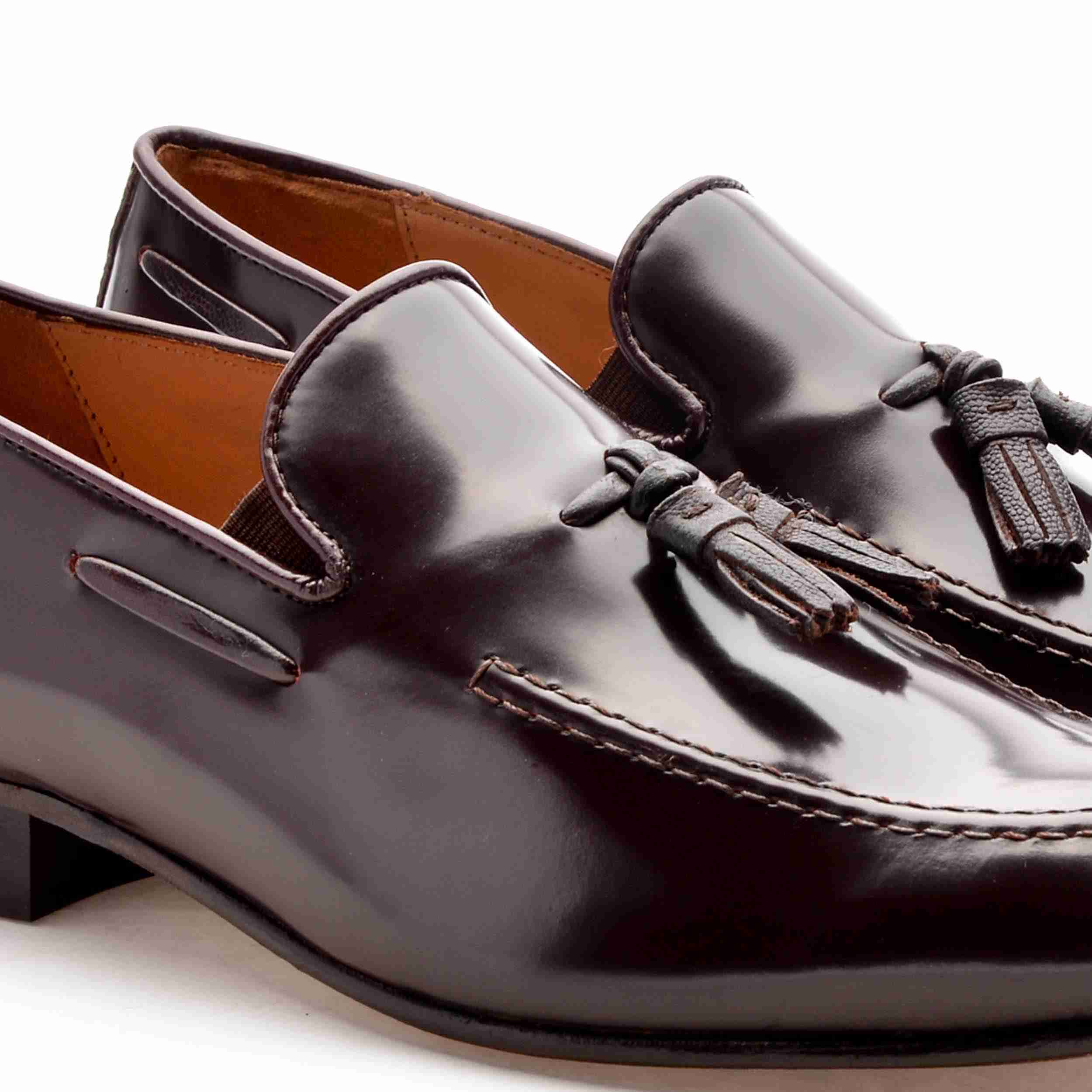 The Tivoli Ruosh Men Red Tasseled Loafer