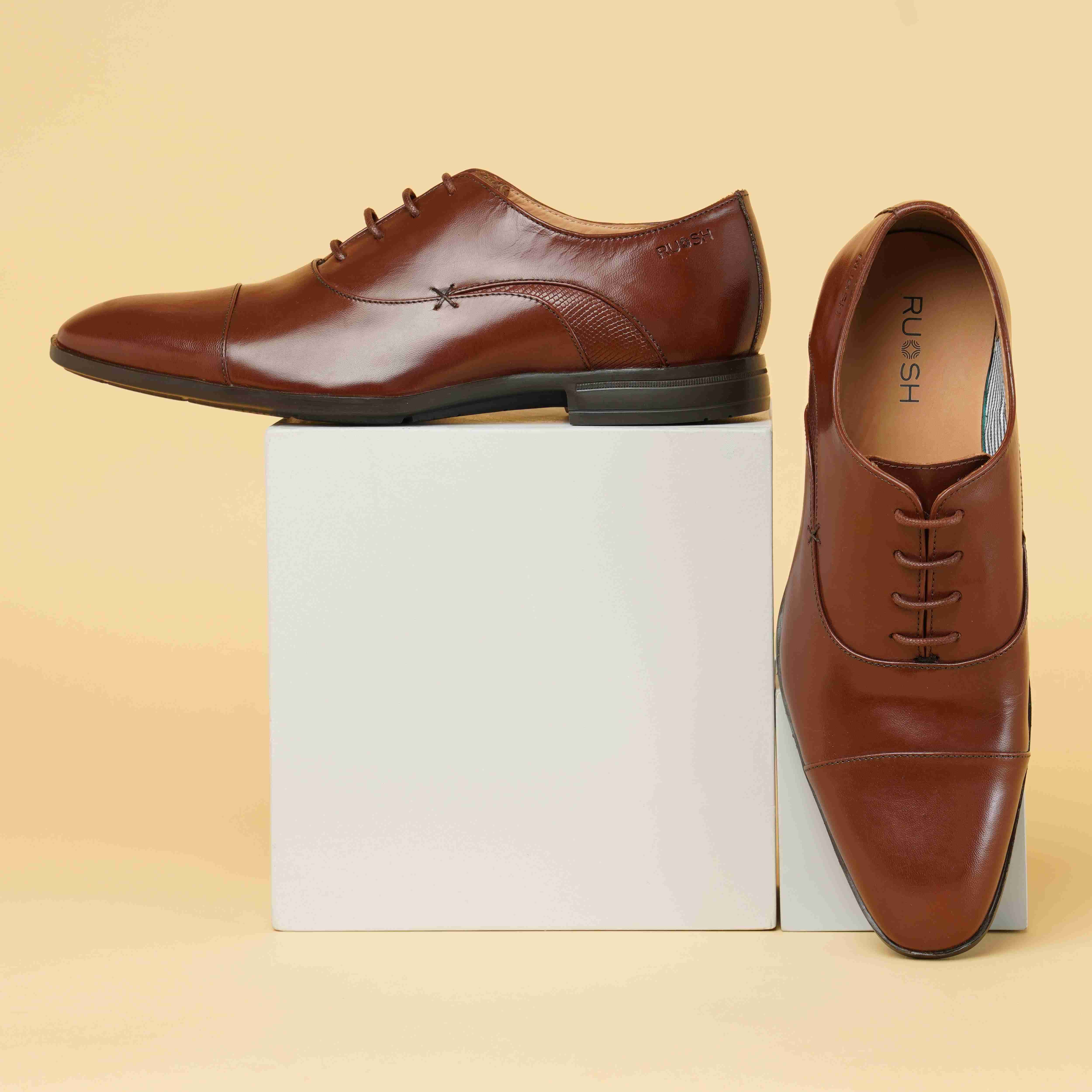 The Cameroon Ruosh Men Tan Formal Lace-Up