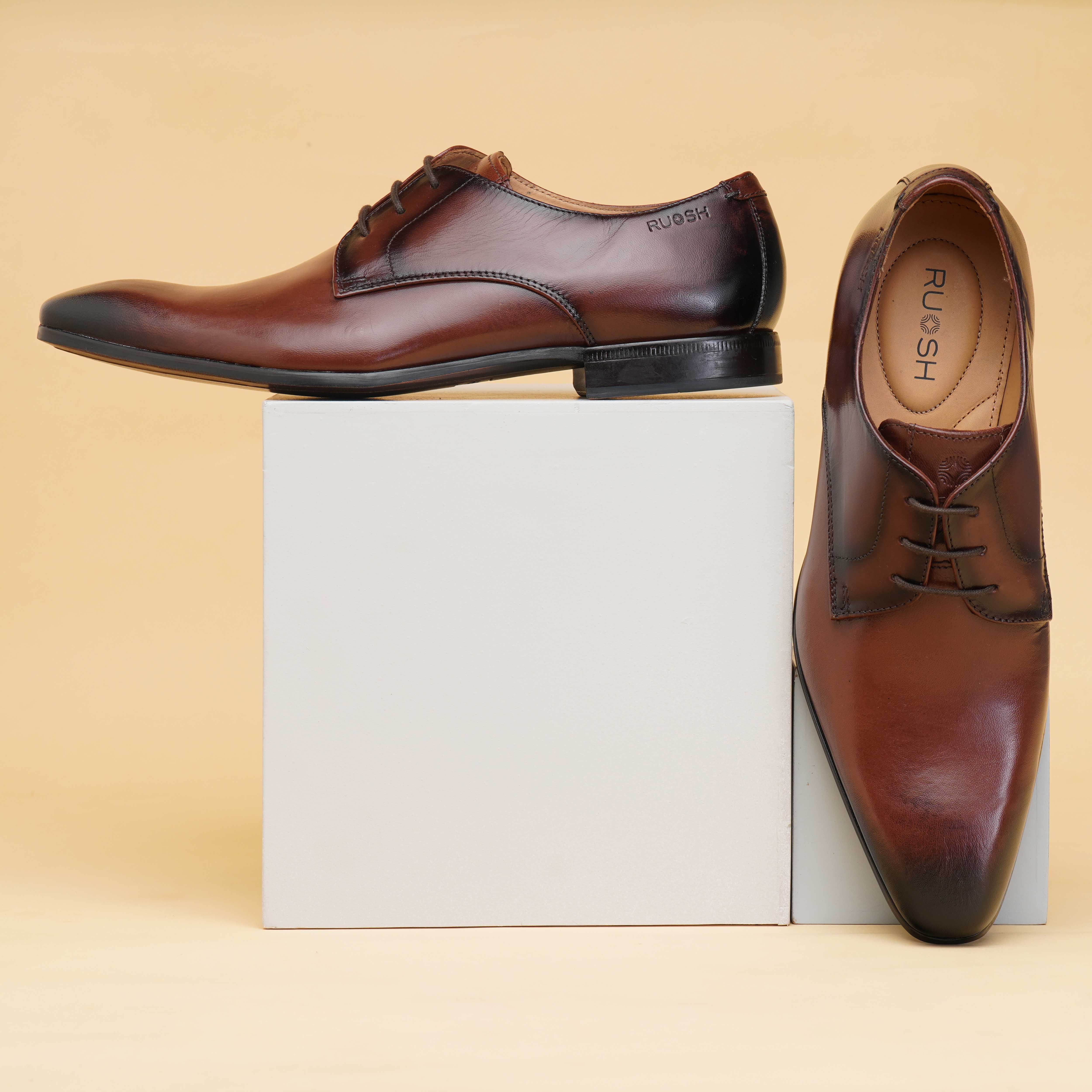 The King Ruosh Men Tan Formal Lace-Up