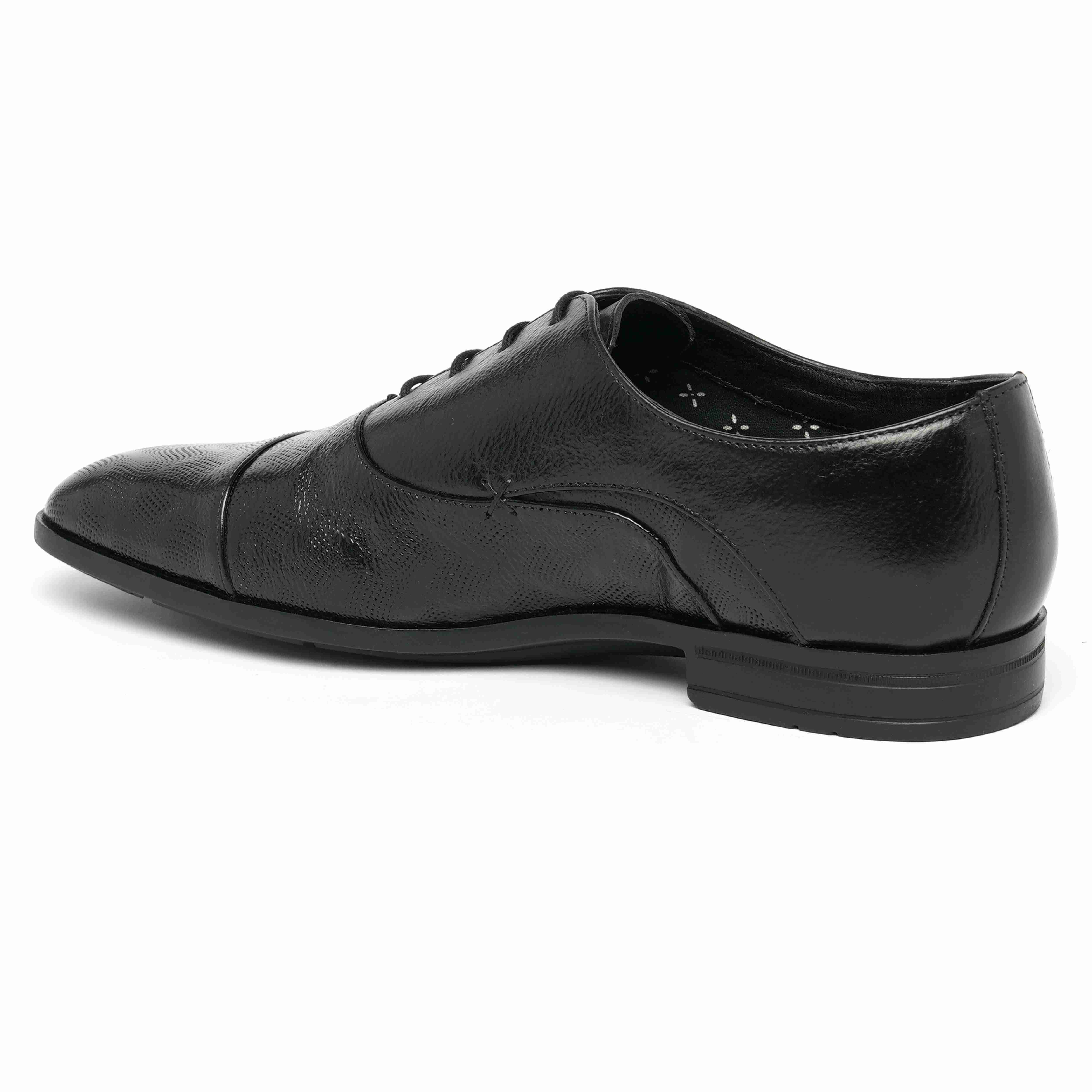 The Cameroon Ruosh Men Black Formal Lace-Up