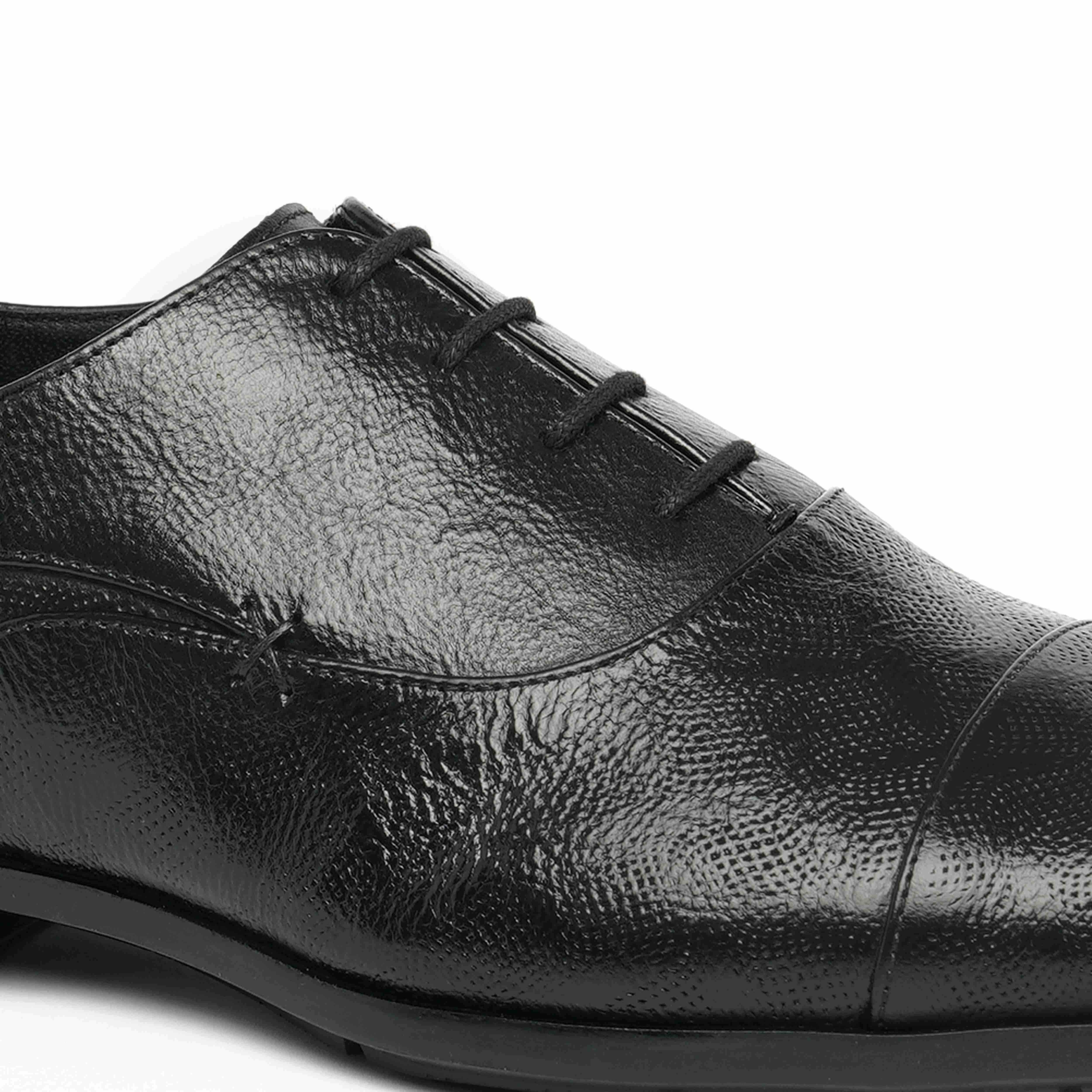 The Cameroon Ruosh Men Black Formal Lace-Up