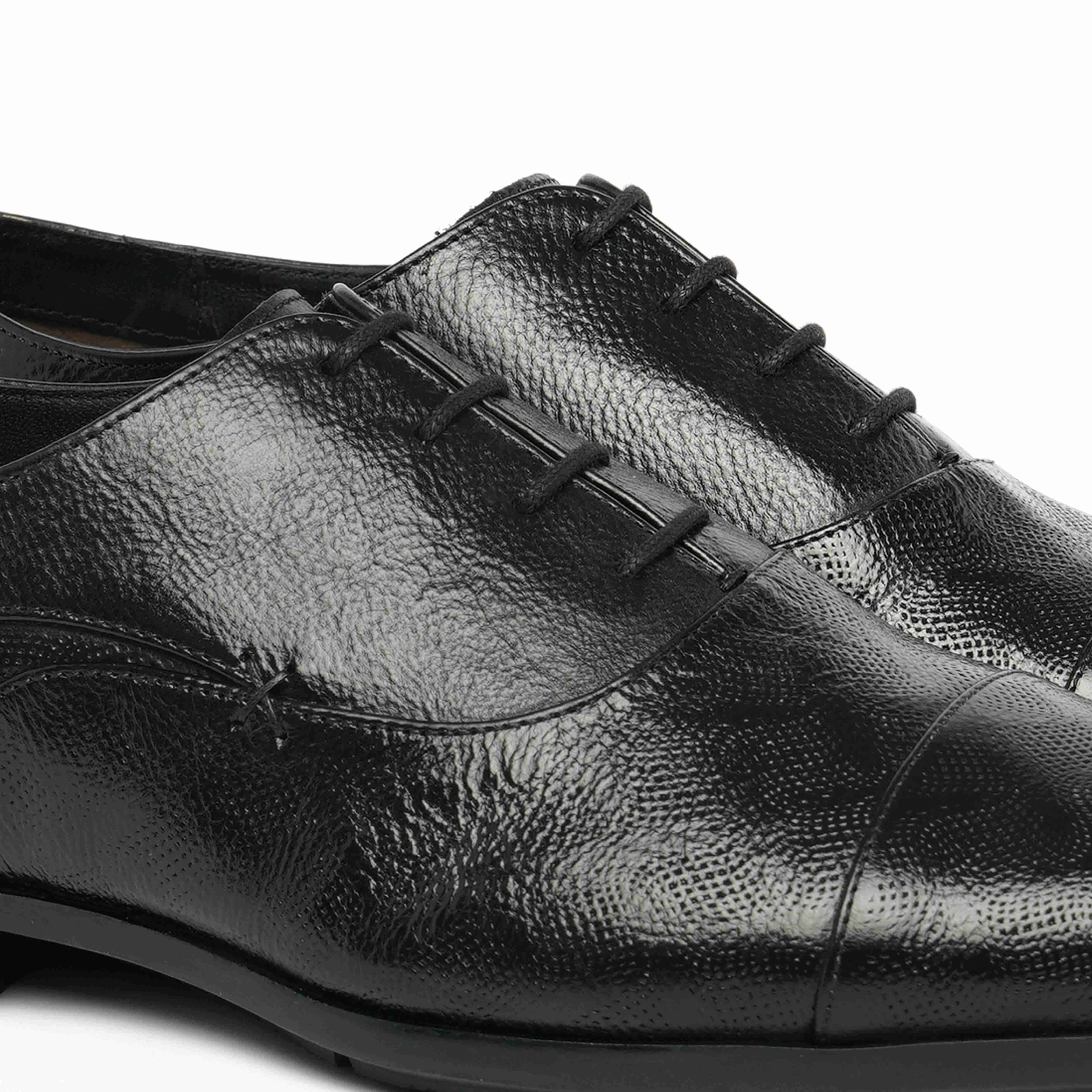 The Cameroon Ruosh Men Black Formal Lace-Up