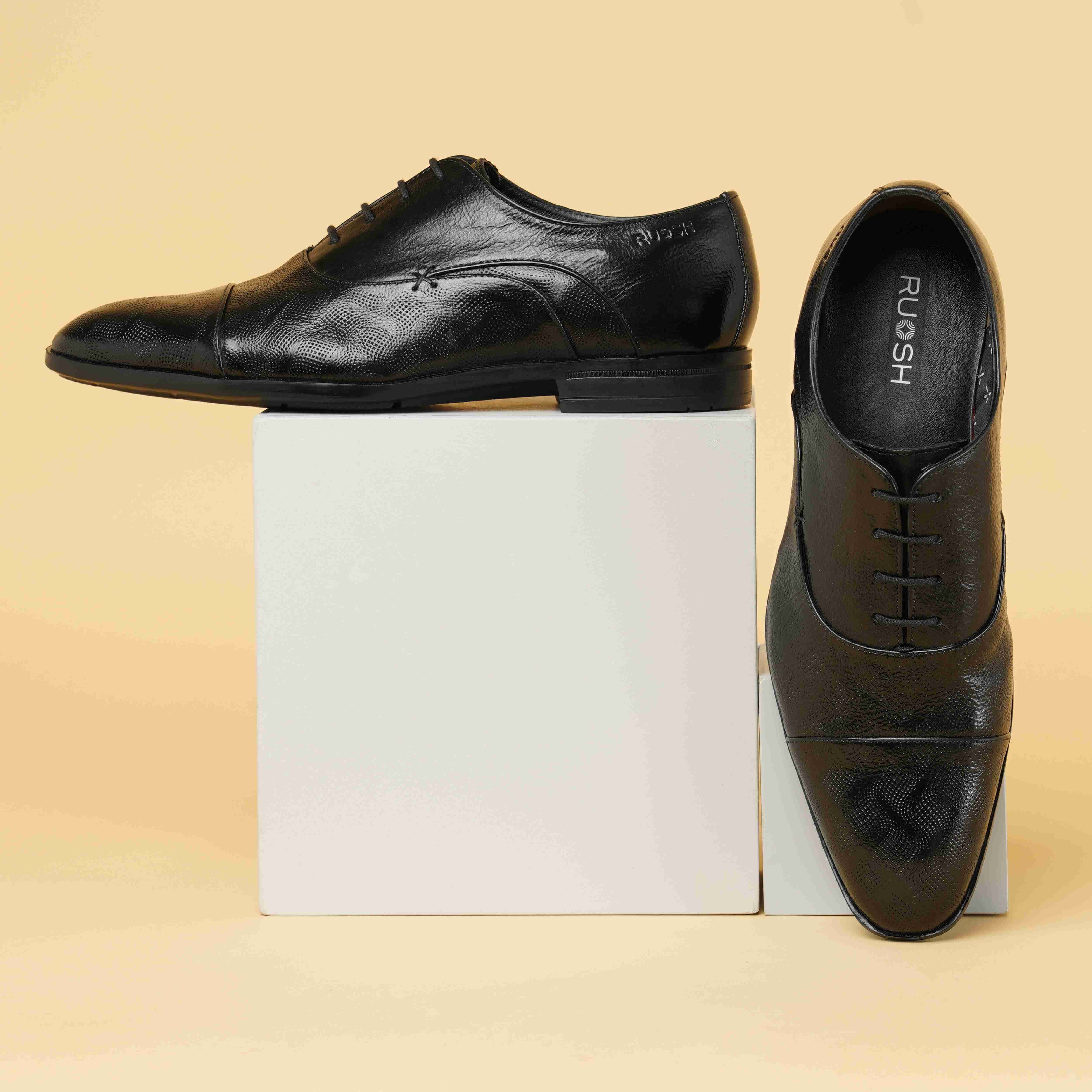 The Cameroon Ruosh Men Black Formal Lace-Up