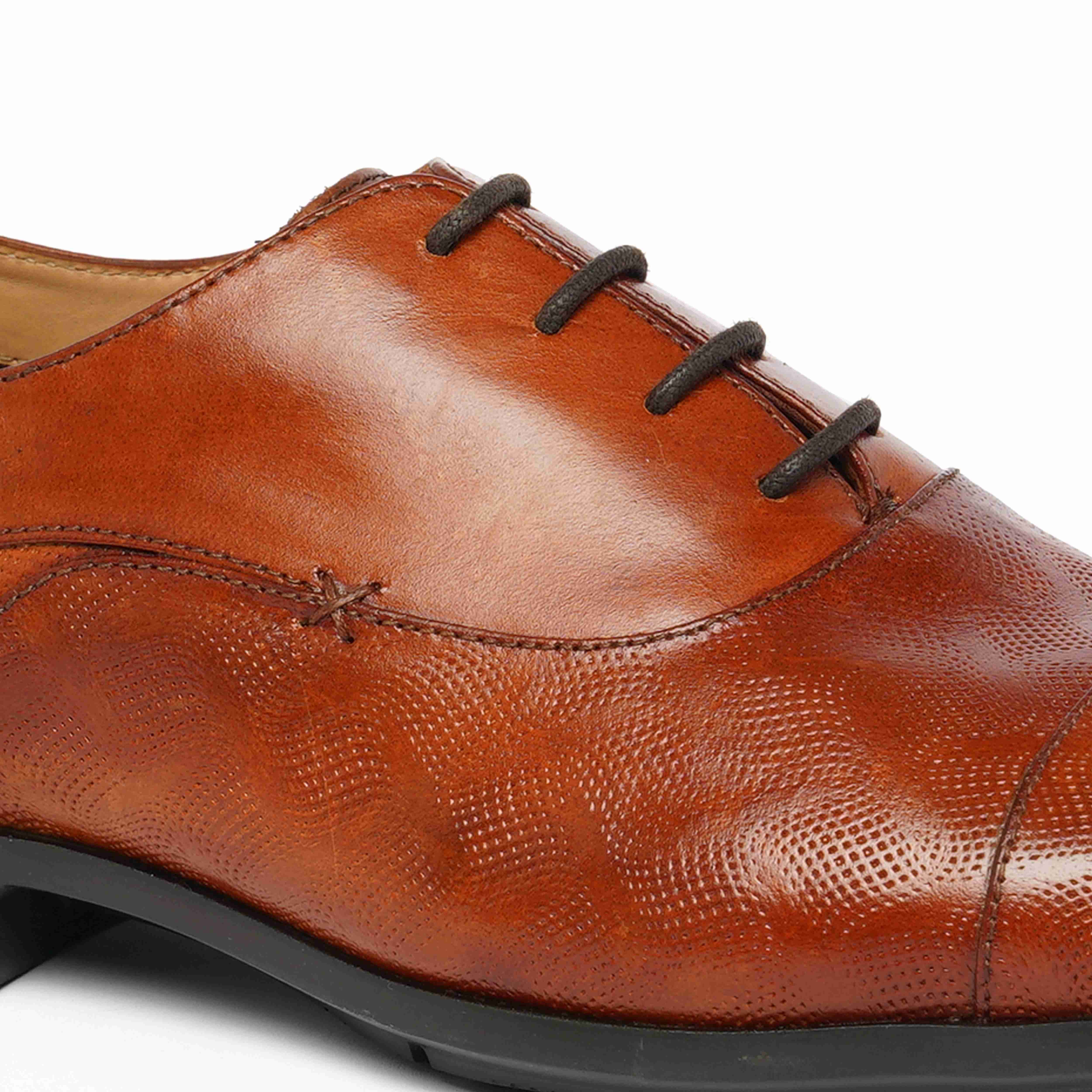 The Cameroon Ruosh Men Tan Formal Lace-Up