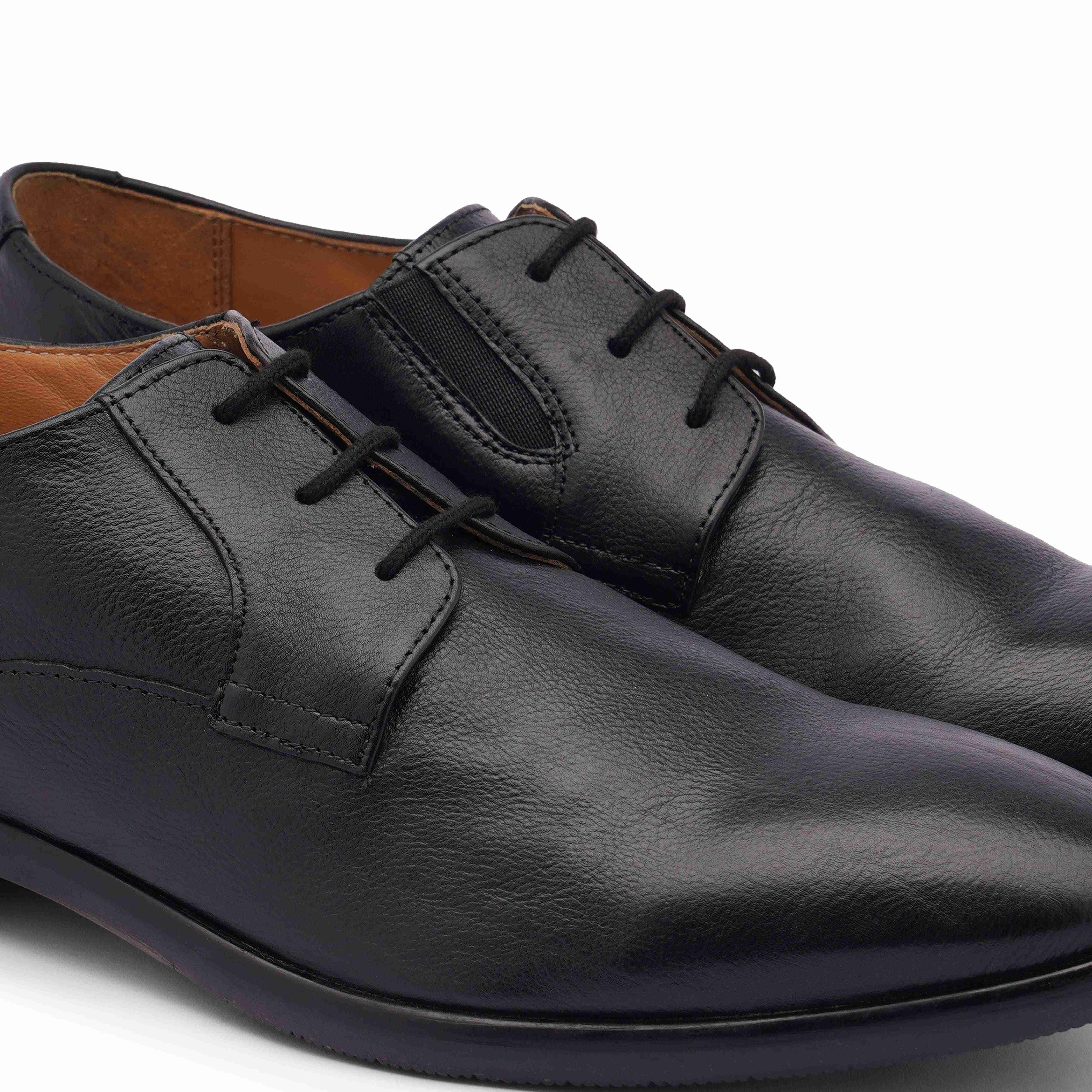The Newyork Ruosh Men Black Formal Lace-Up