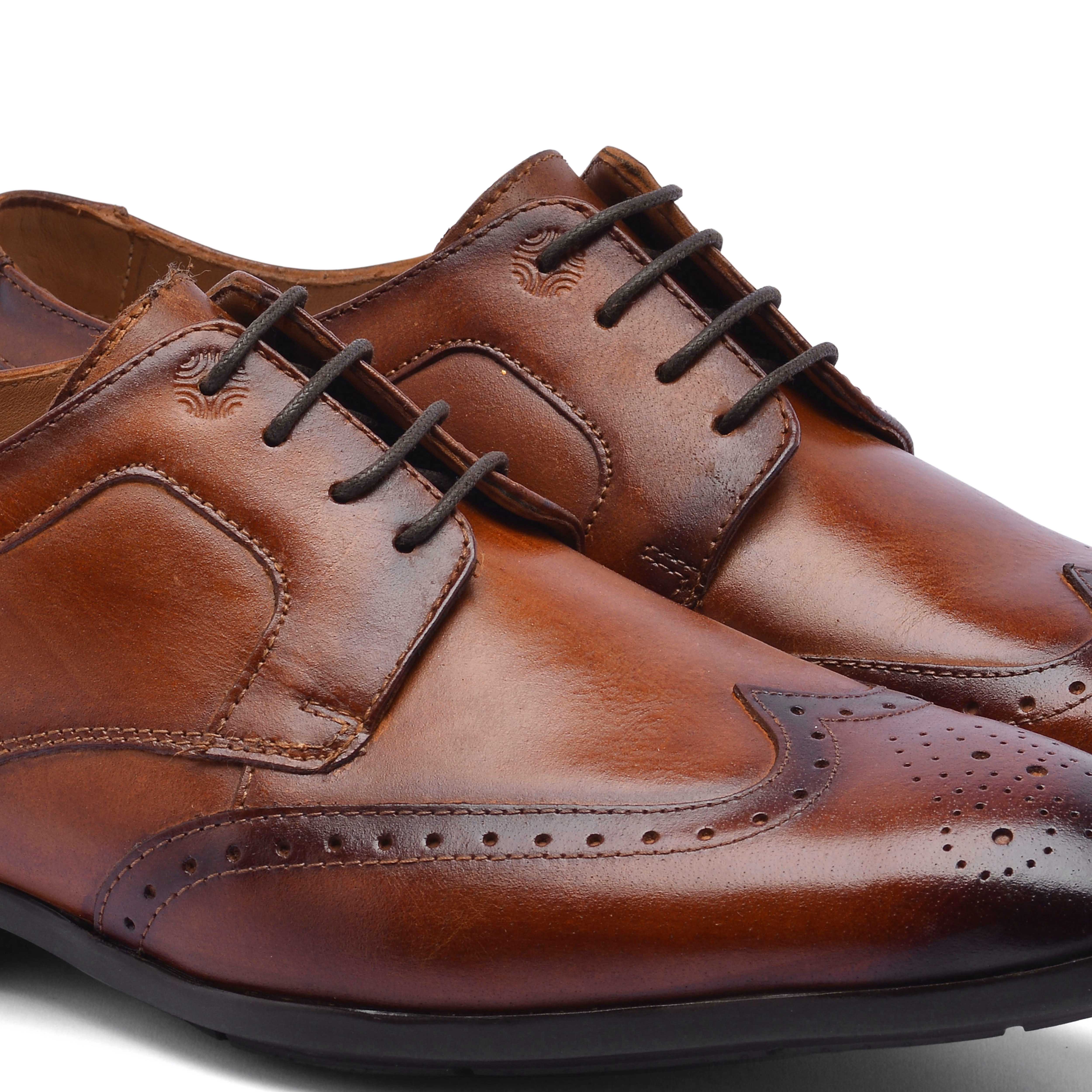The Cameroon Ruosh Men Tan Formal Wingtip Lace-Up