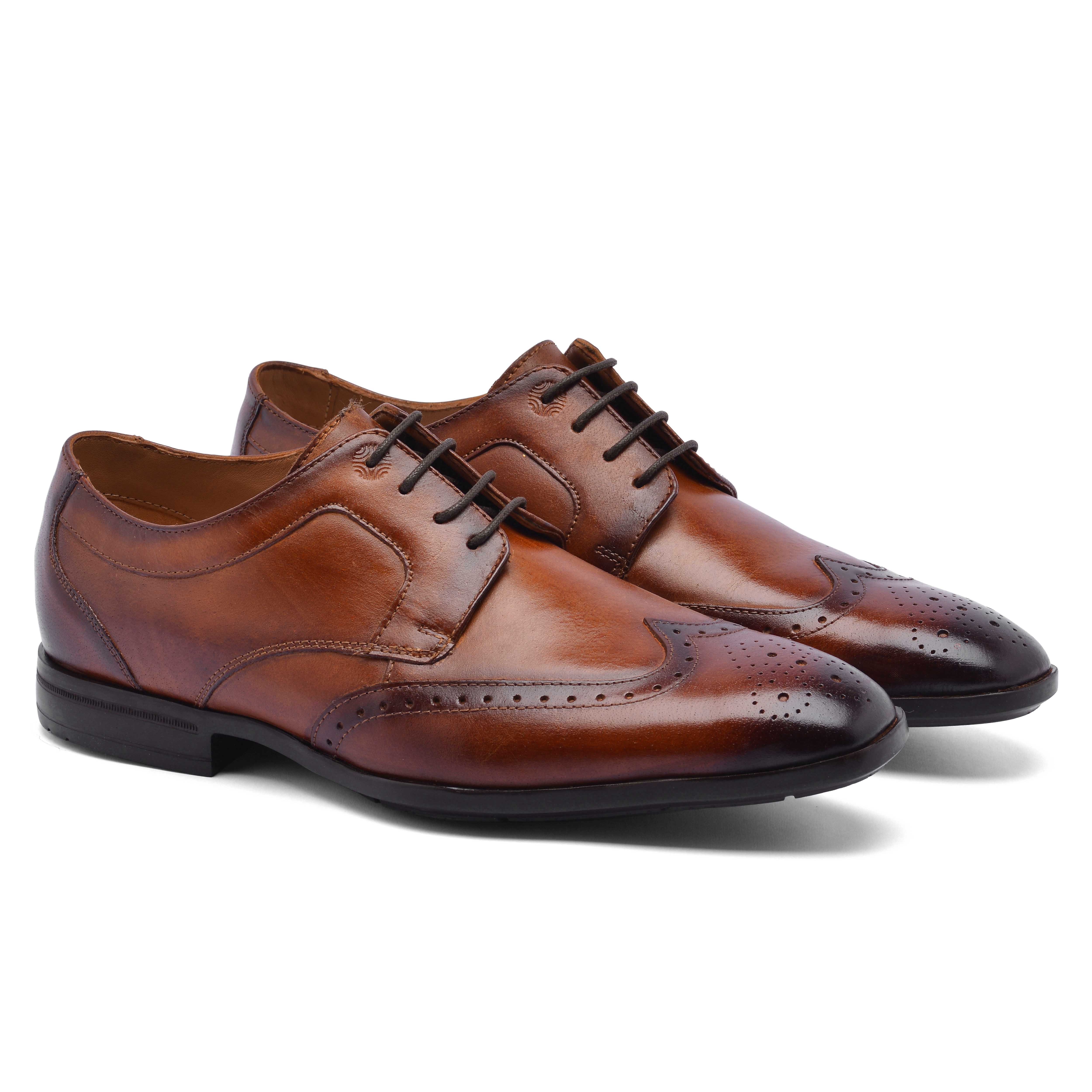 The Cameroon Ruosh Men Tan Formal Wingtip Lace-Up