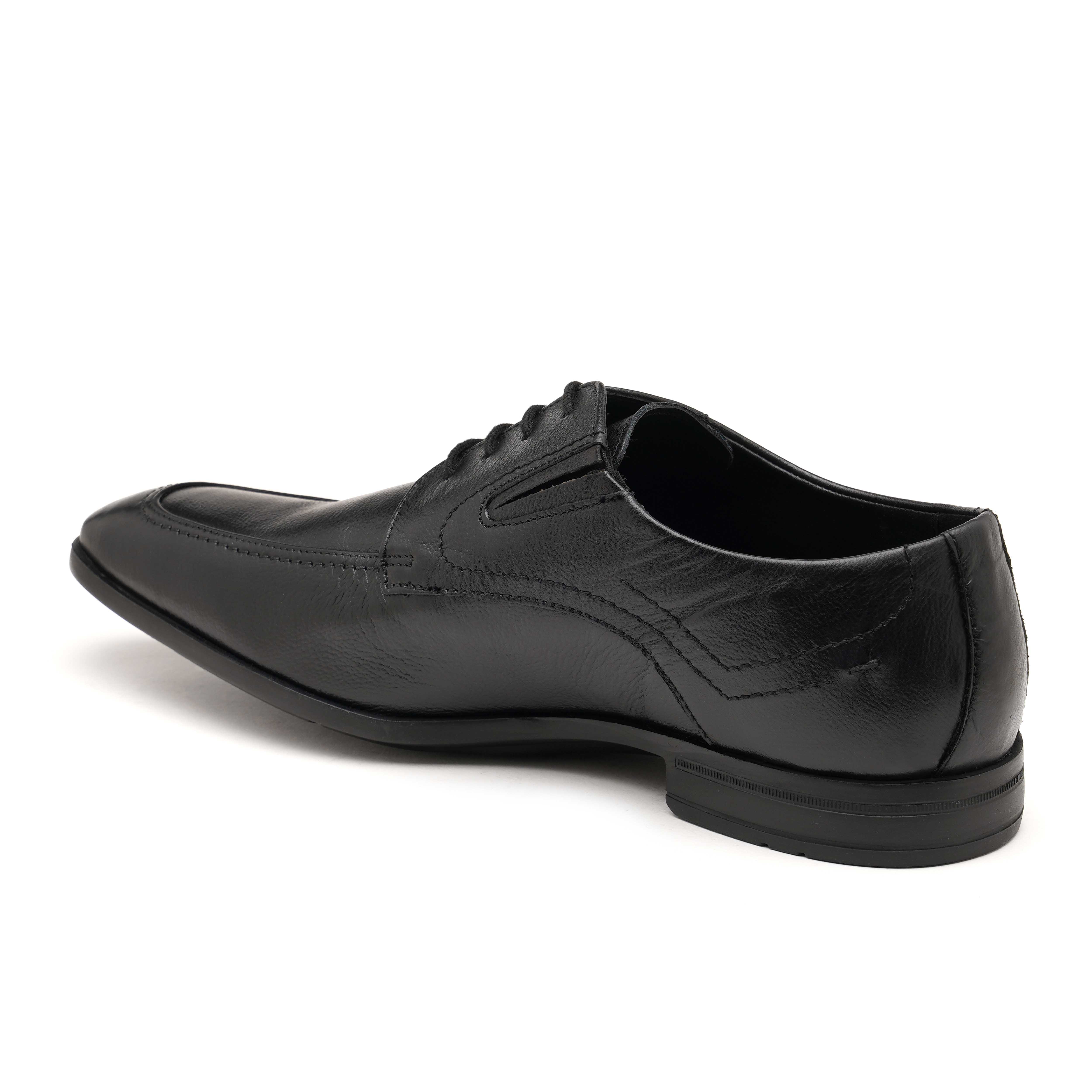 The Manchester Ruosh Men Black Formal Lace-Up