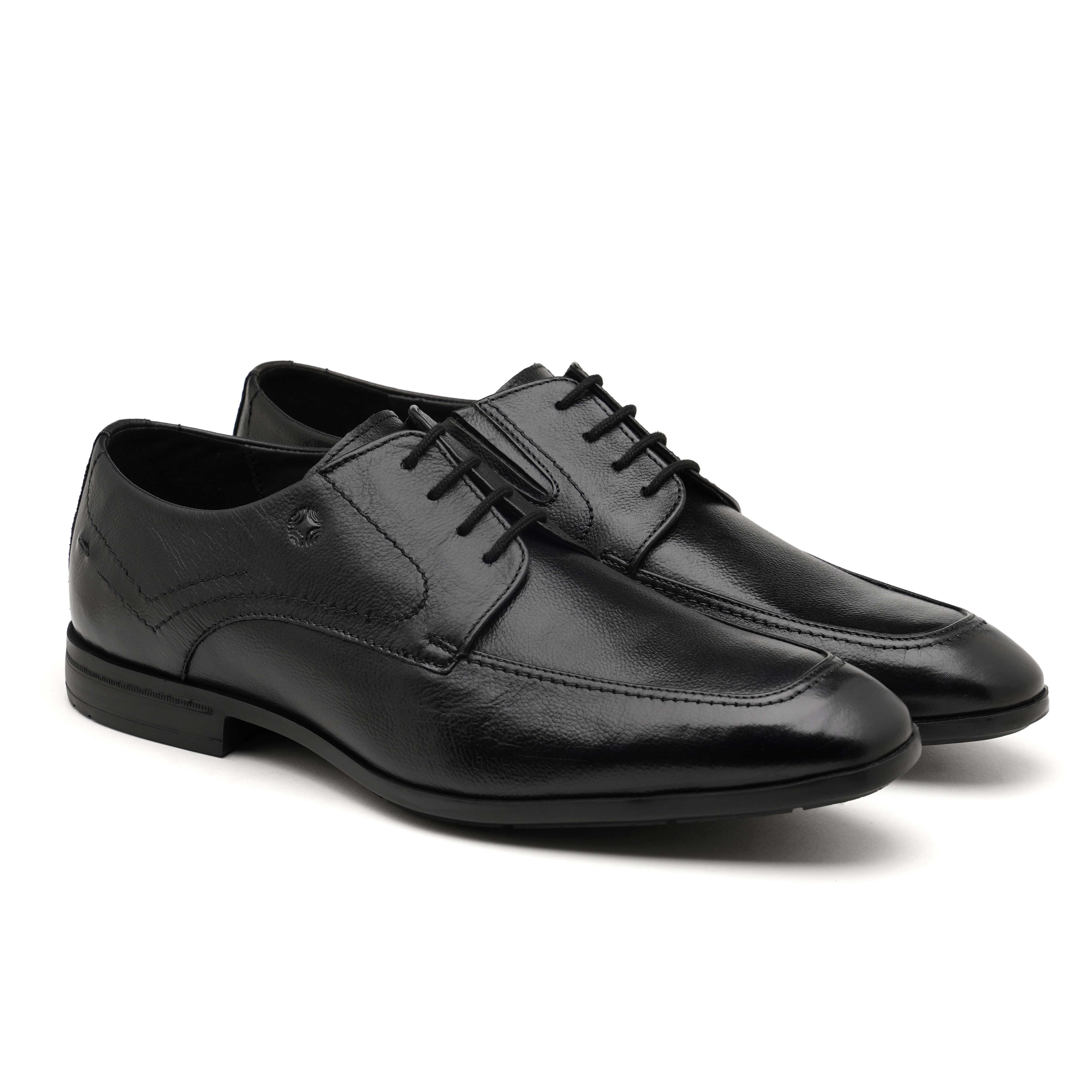 The Manchester Ruosh Men Black Formal Lace-Up