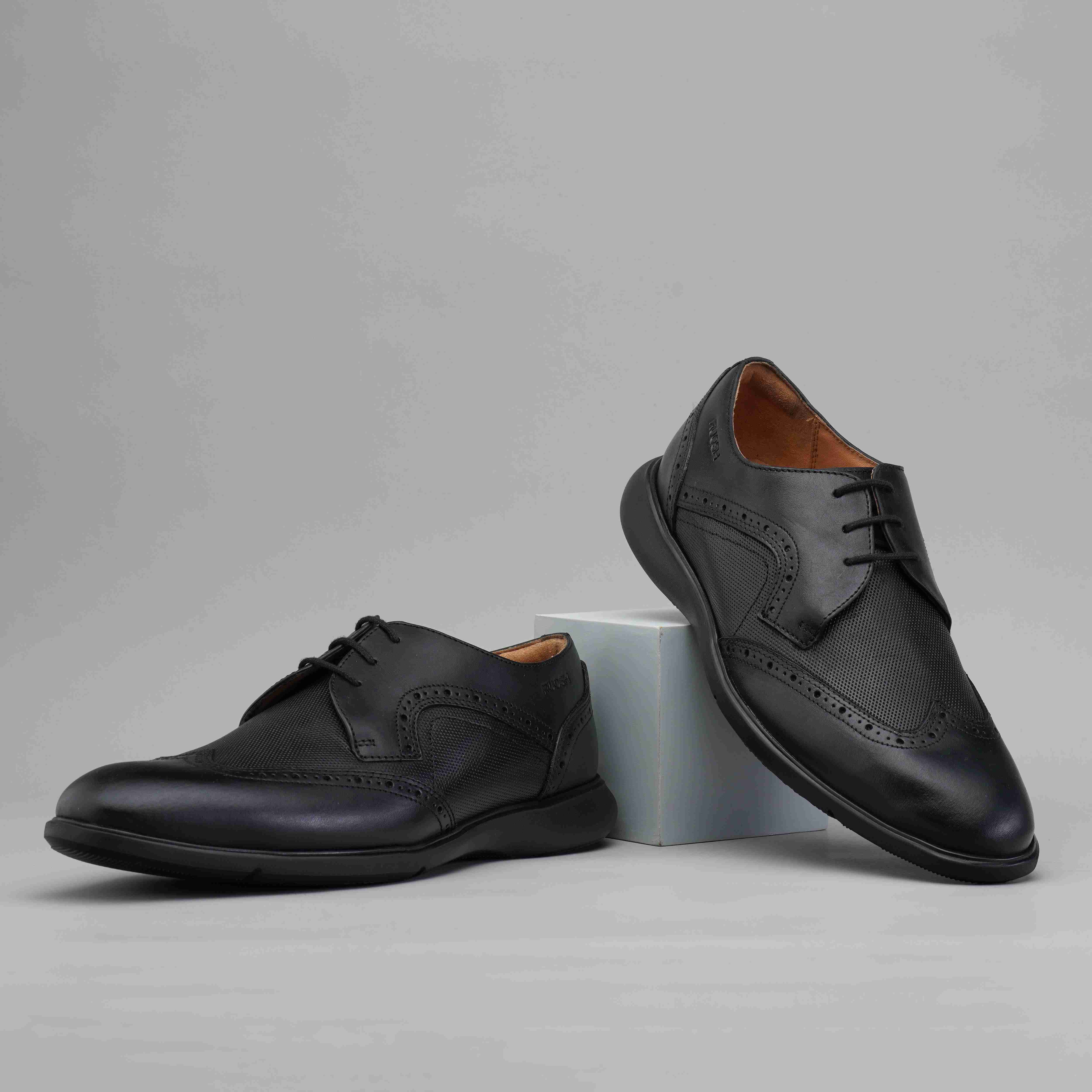 The Hybrid Ruosh Men Black Wingtip Lace-Up