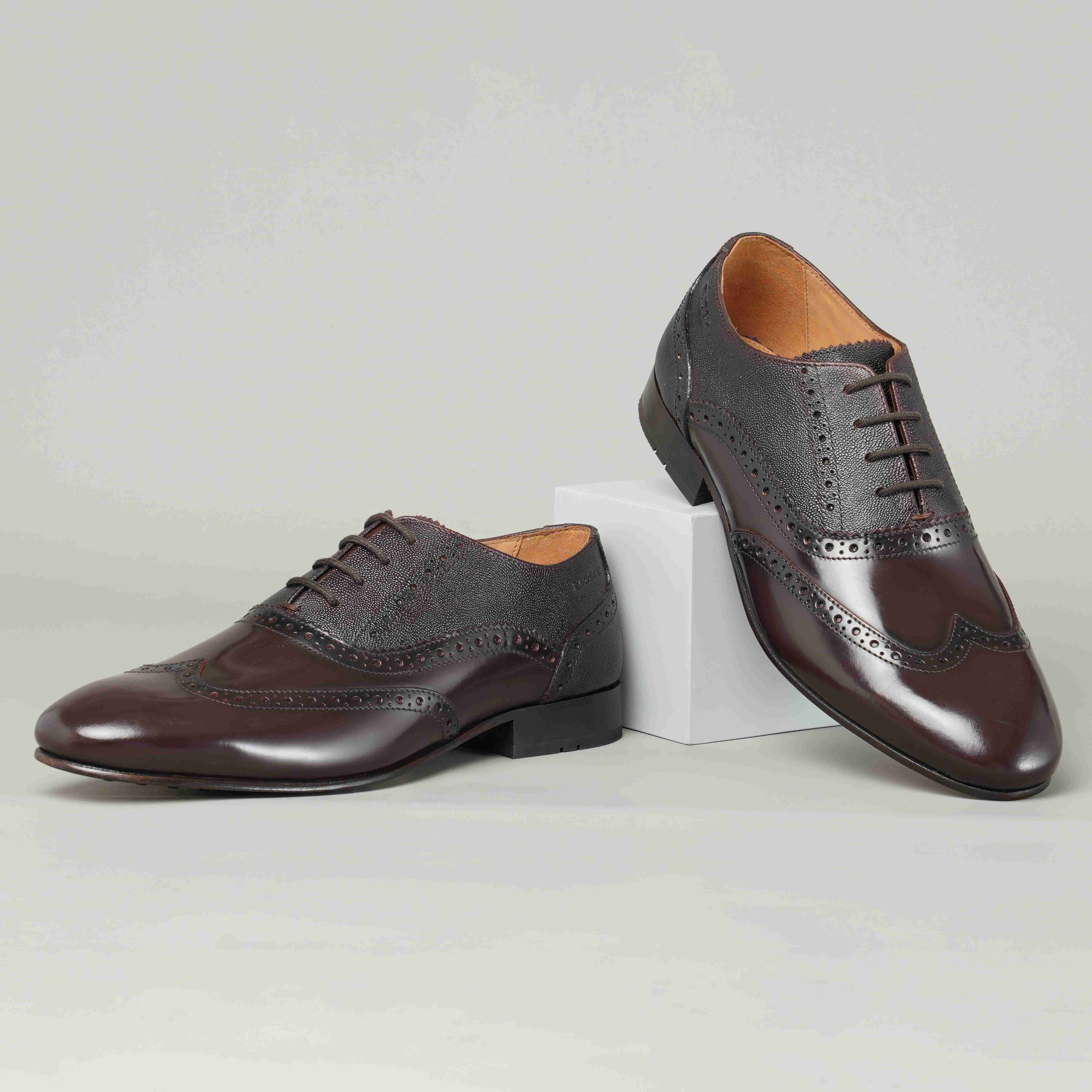The Tivoli Ruosh Men Burgandy Glossy Oxford