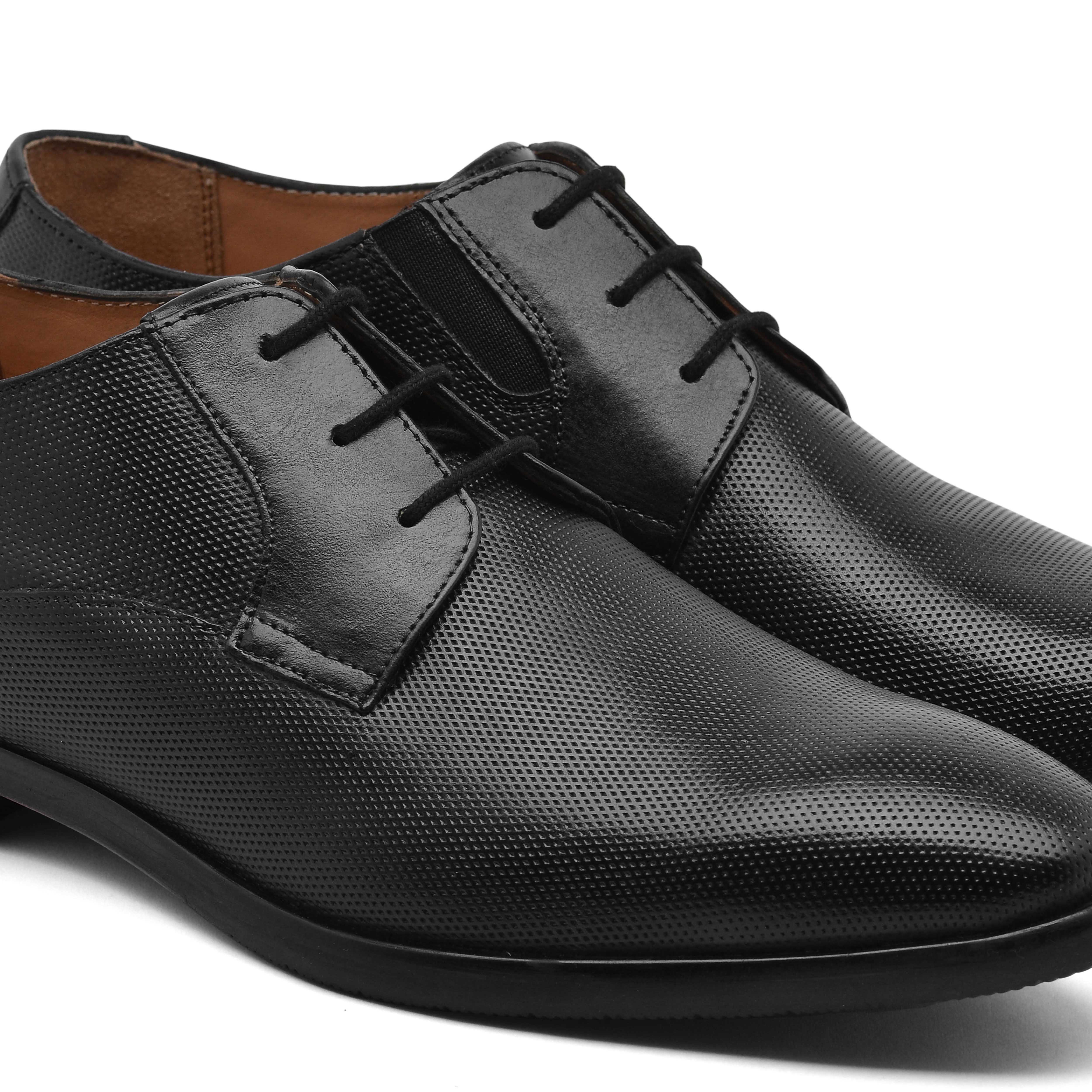 The Newyork Ruosh Men Black Formal Lace-Up