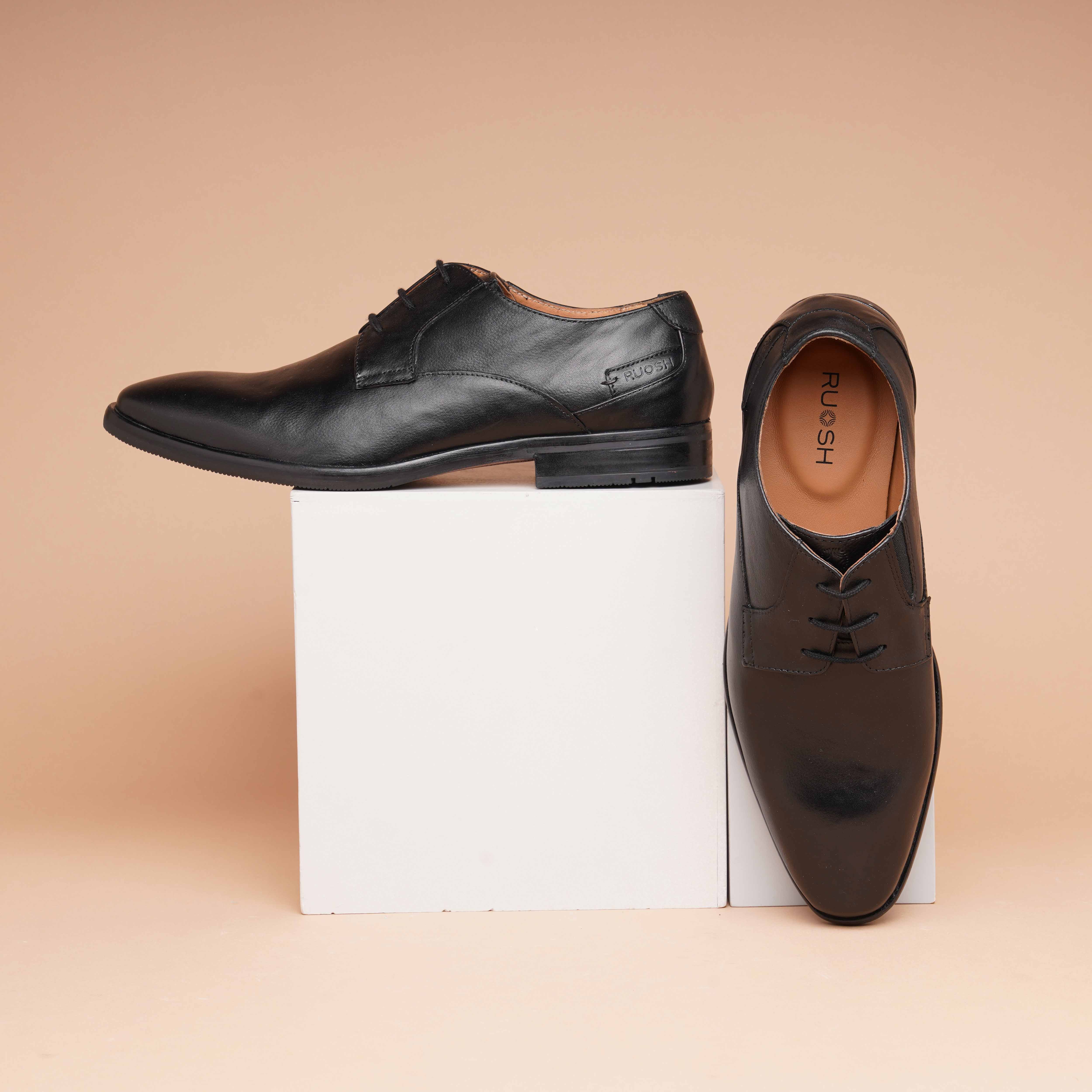 The Newyork Ruosh Men Black Formal Lace-Up