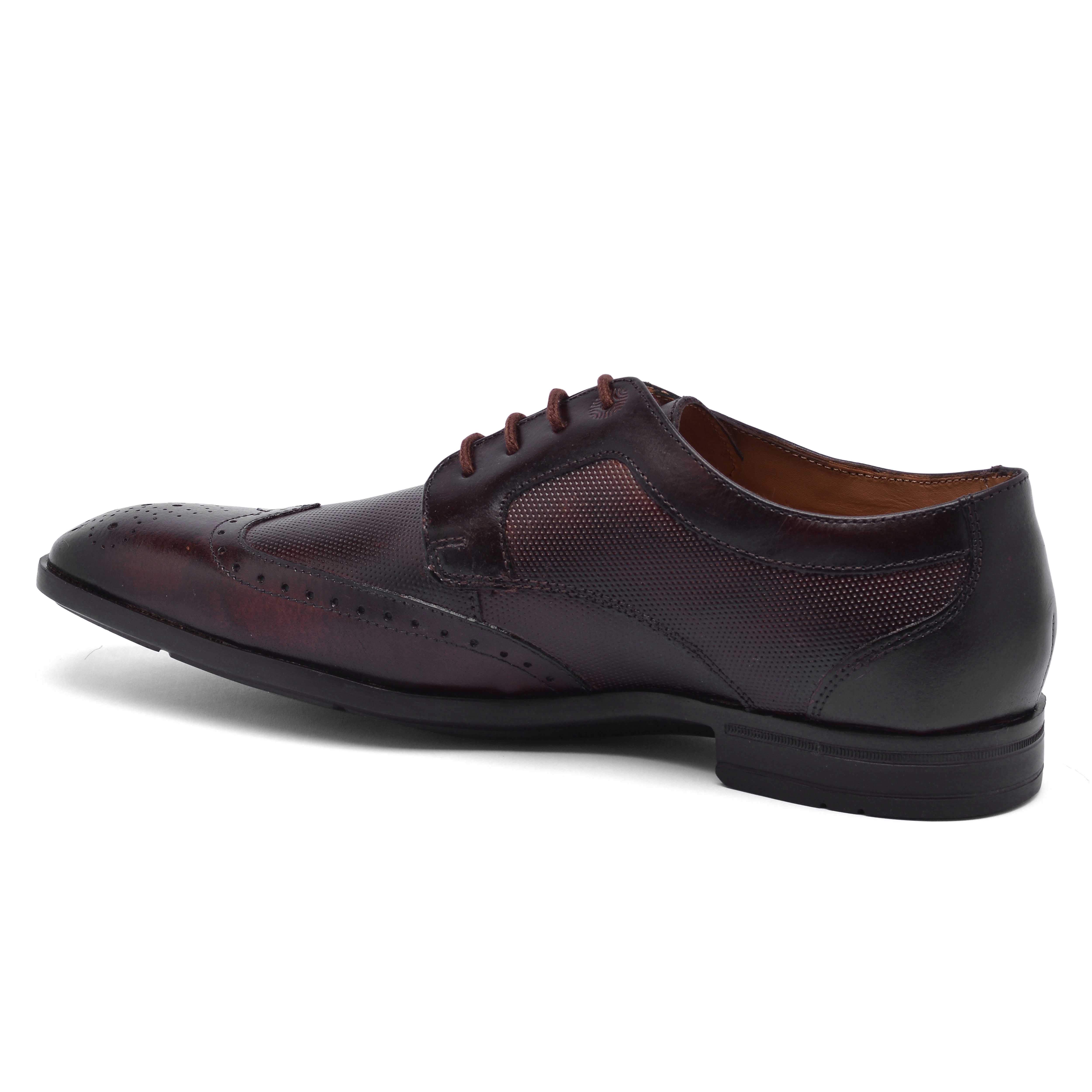 The Cameroon Ruosh Men Brown Wingtip Brogue Lace-Up