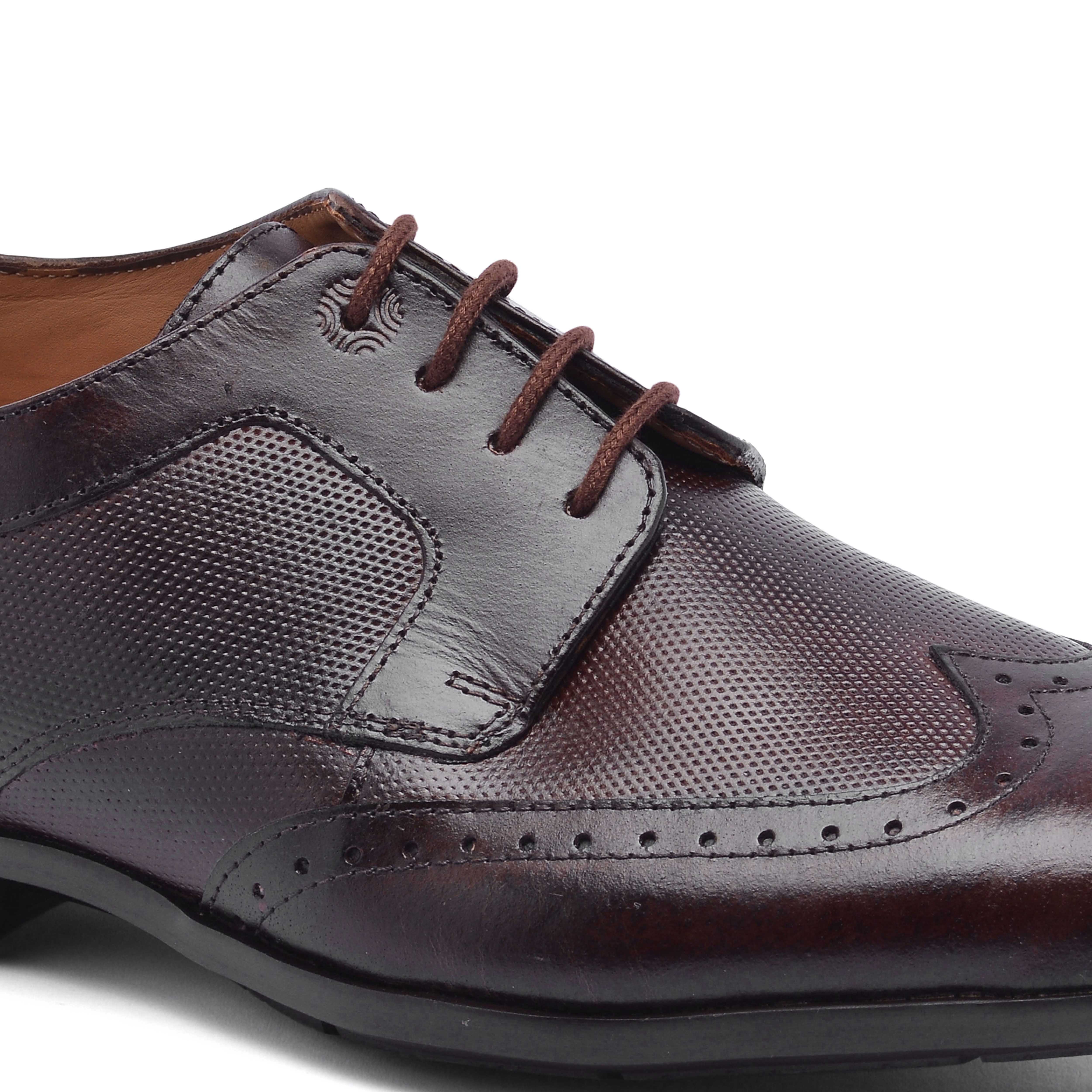 The Cameroon Ruosh Men Brown Wingtip Brogue Lace-Up