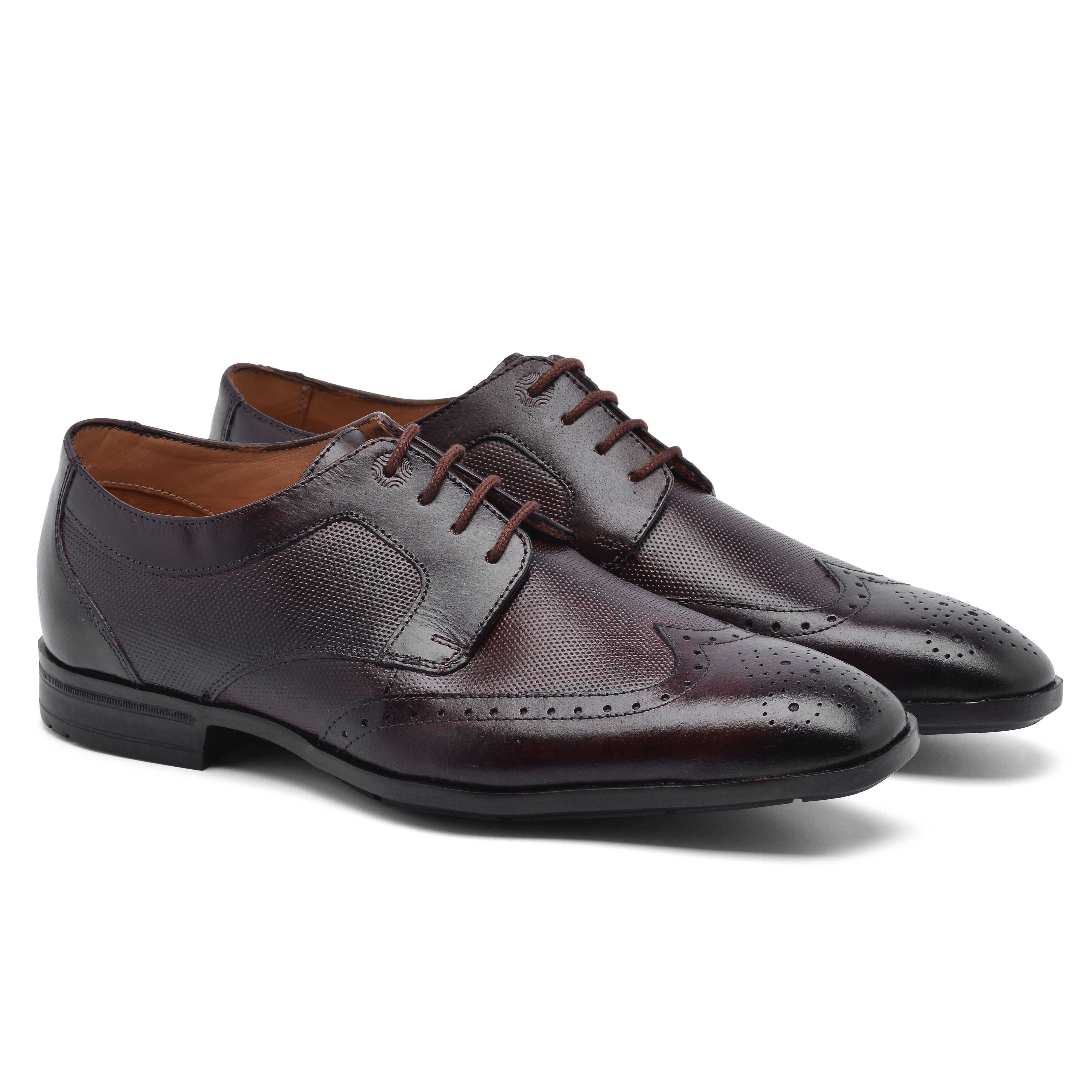 The Cameroon Ruosh Men Brown Wingtip Brogue Lace-Up