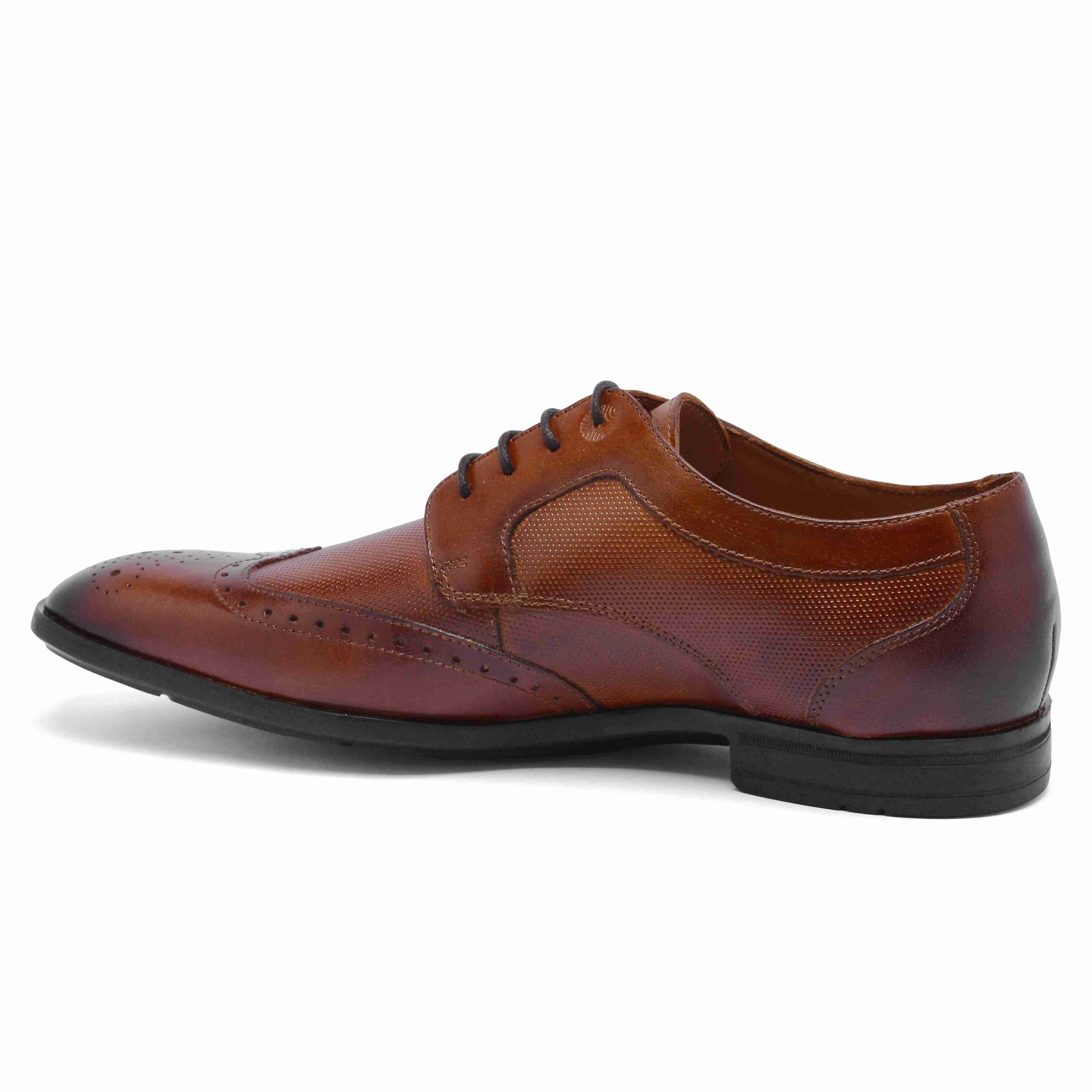 The Cameroon Ruosh Men Tan Wingtip Brogue Lace-Up