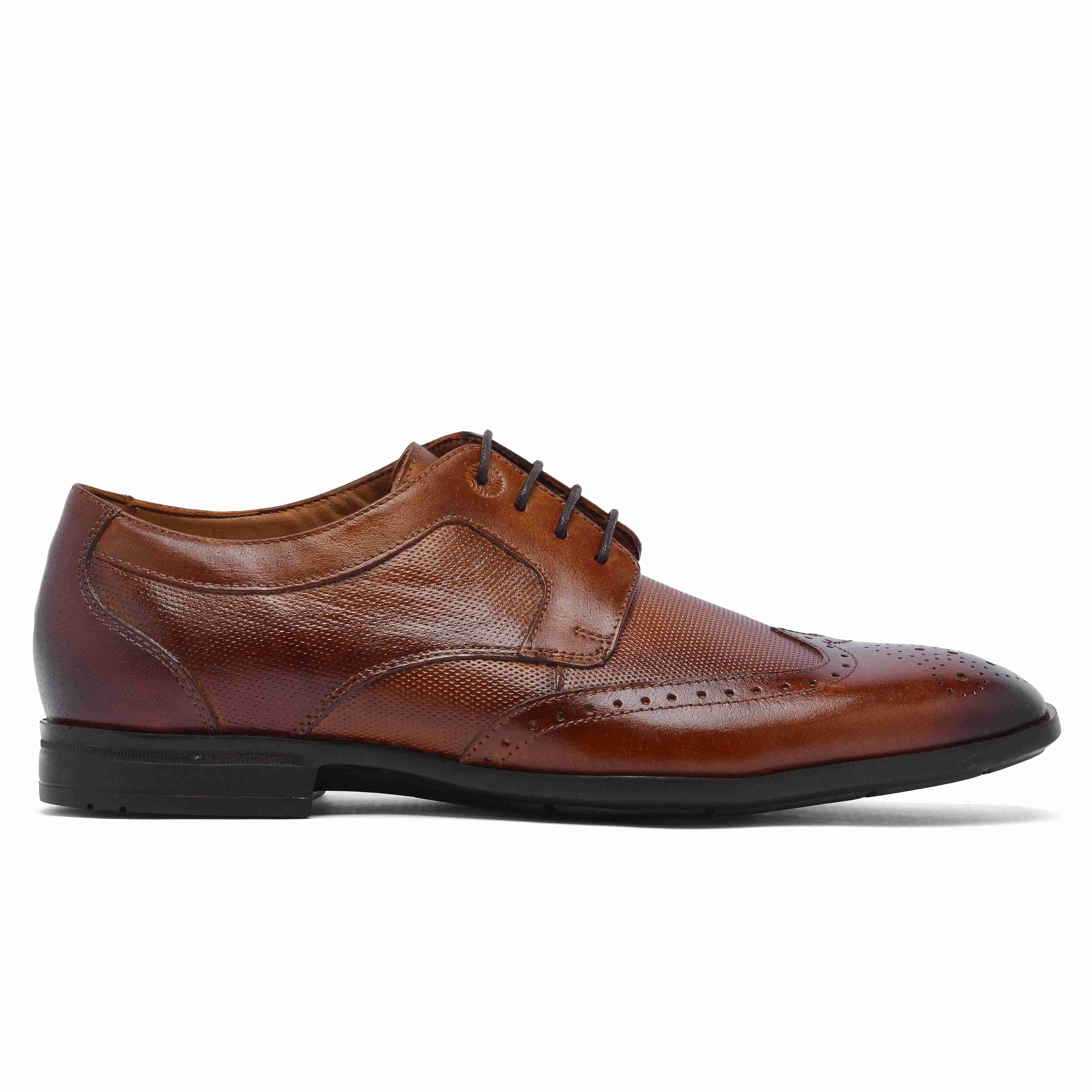 The Cameroon Ruosh Men Tan Wingtip Brogue Lace-Up