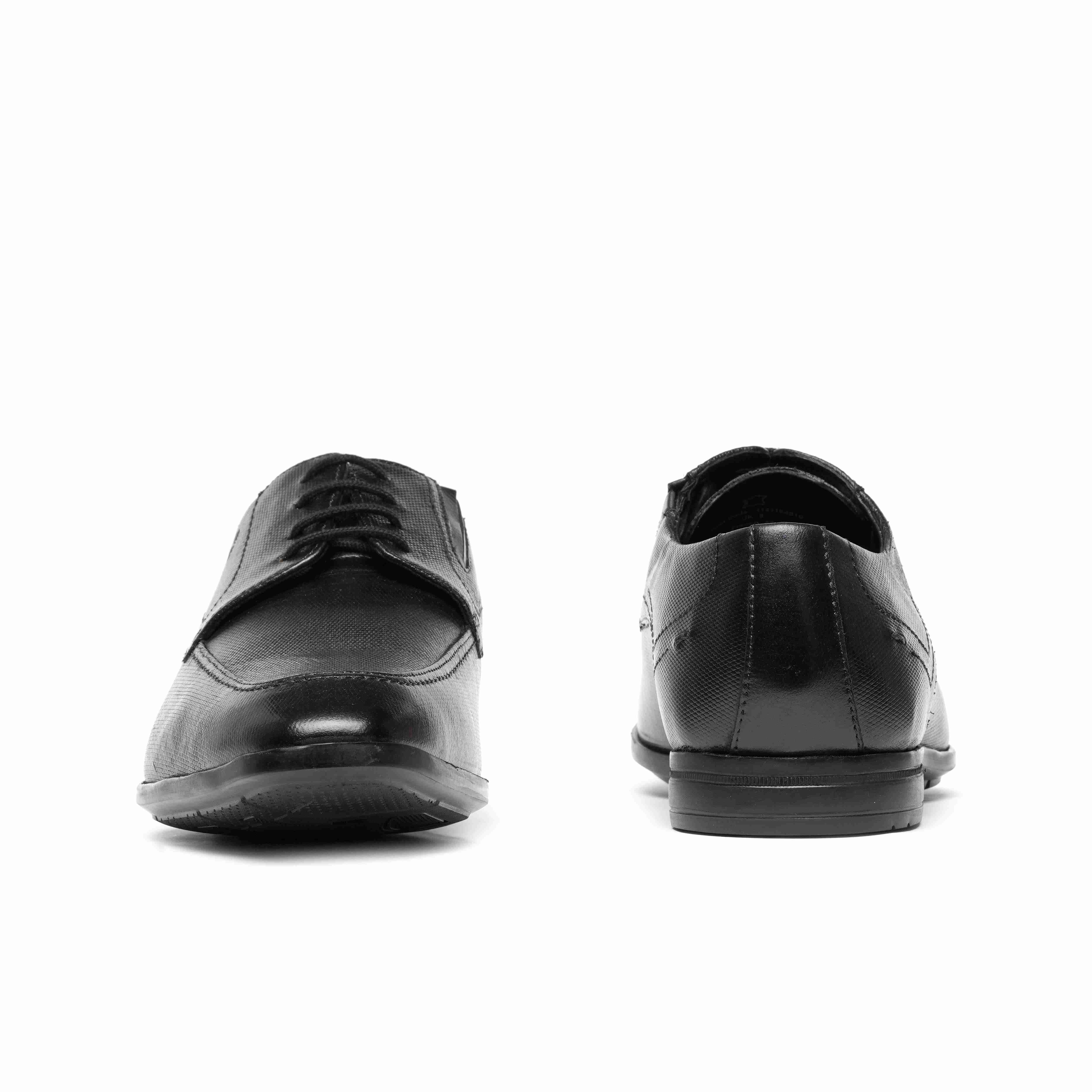 The Manchester Ruosh Men Black Formal Lace-Up