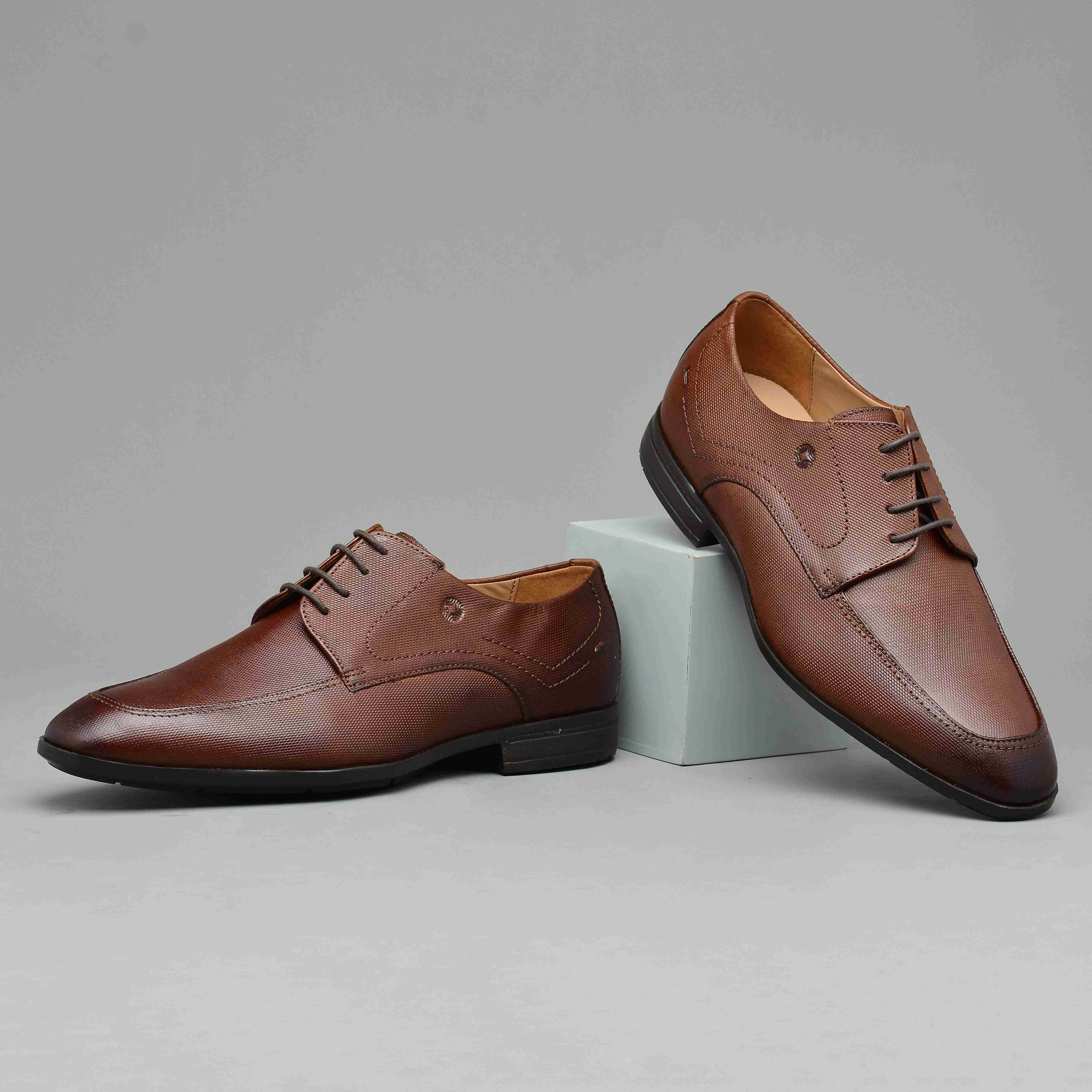 The Manchester Ruosh Men Tan Formal Lace-Up