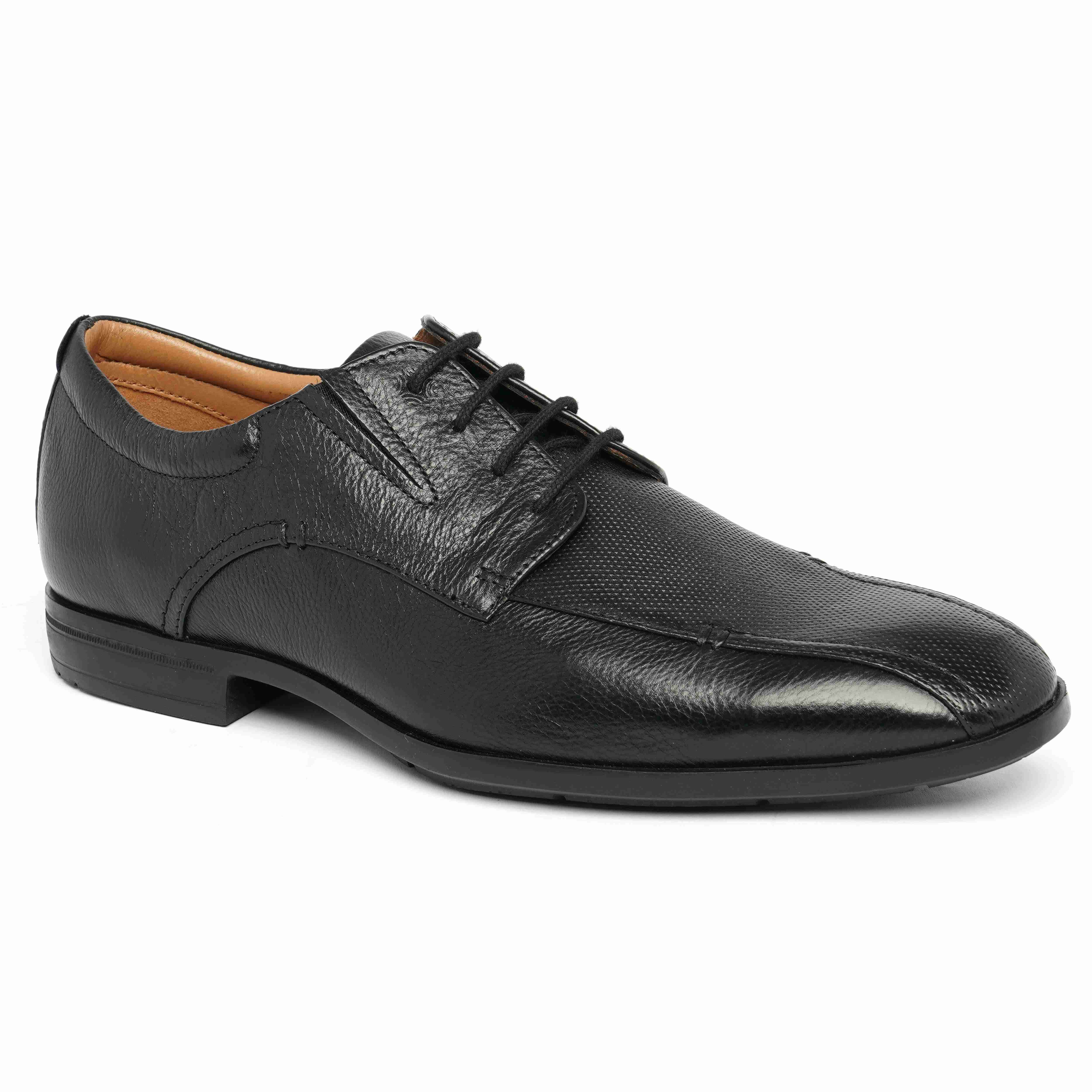 The Cameroon Ruosh Men Black Bicycle-Cut Lace-Up