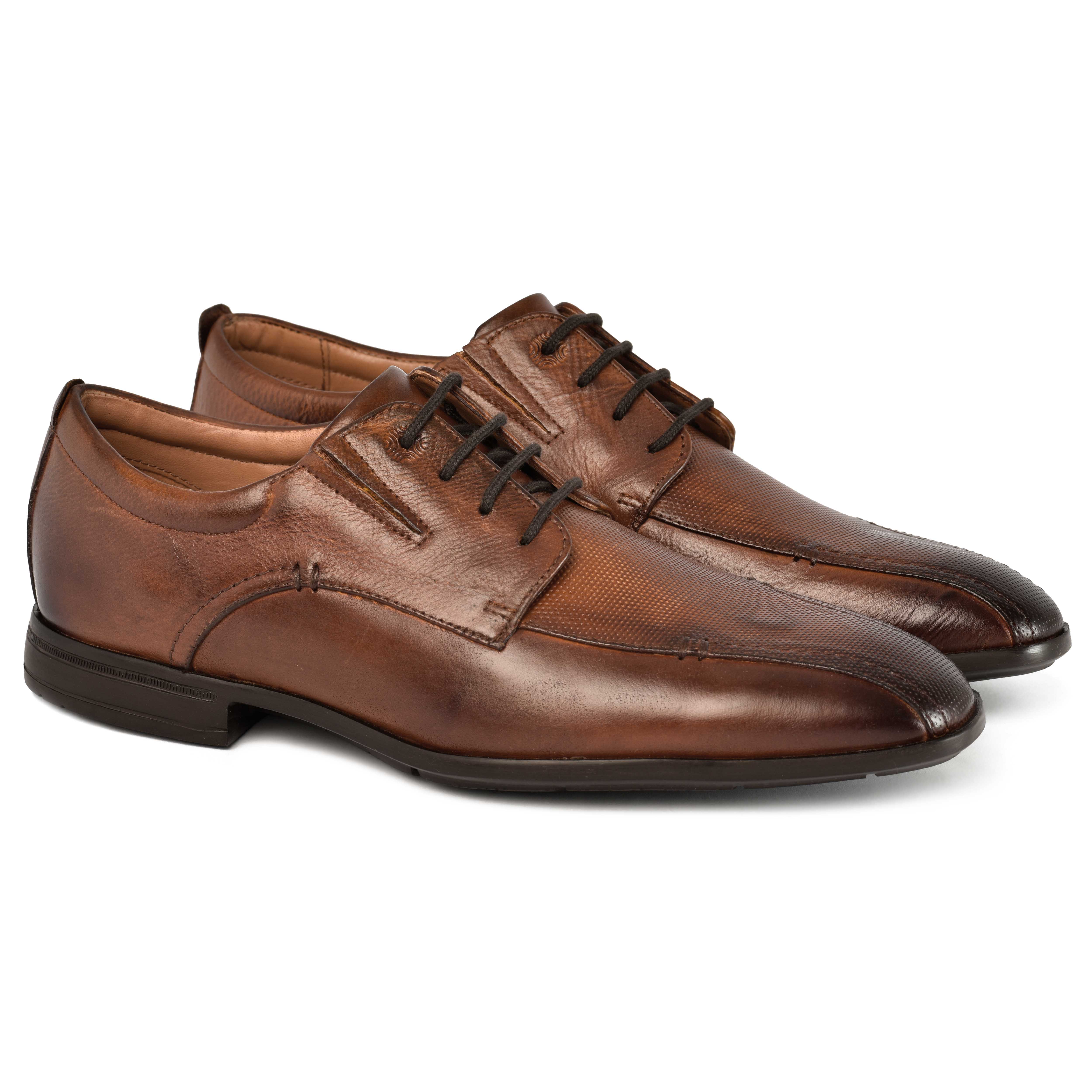 The Cameroon Ruosh Men Brown Bicycle-Cut Lace-Up