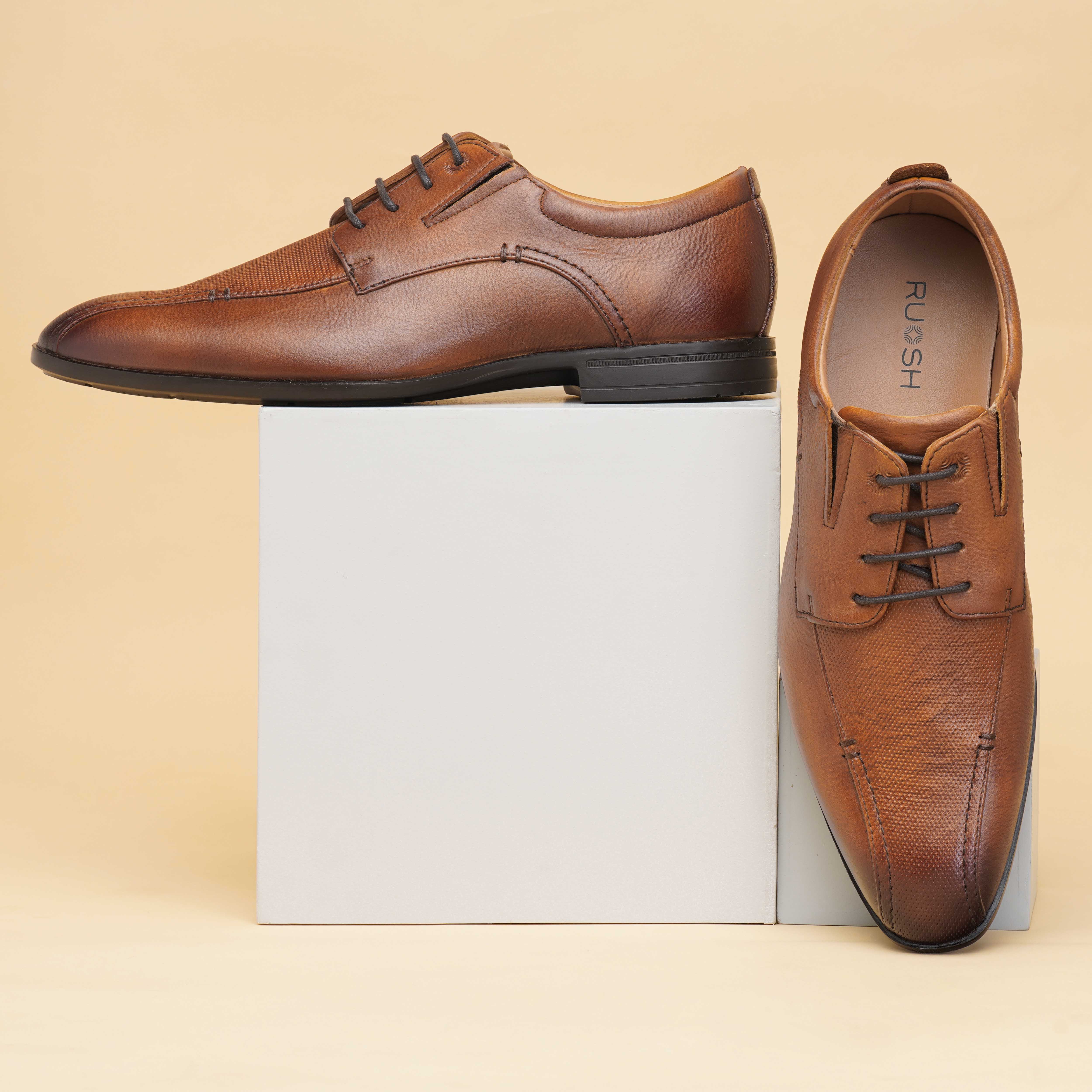 The Cameroon Ruosh Men Brown Bicycle-Cut Lace-Up