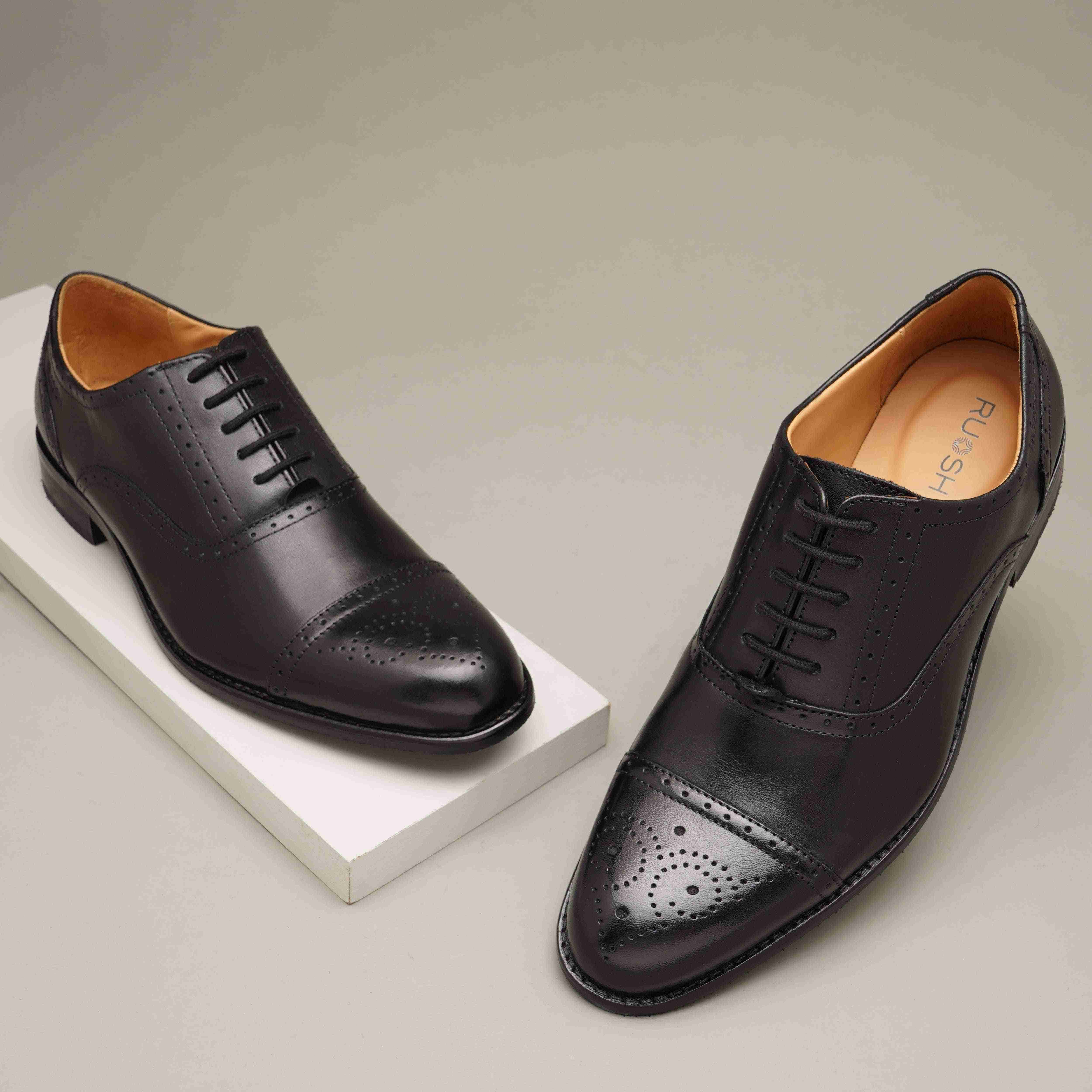 The Brogue Ruosh Men Black Classic Oxford Brogue