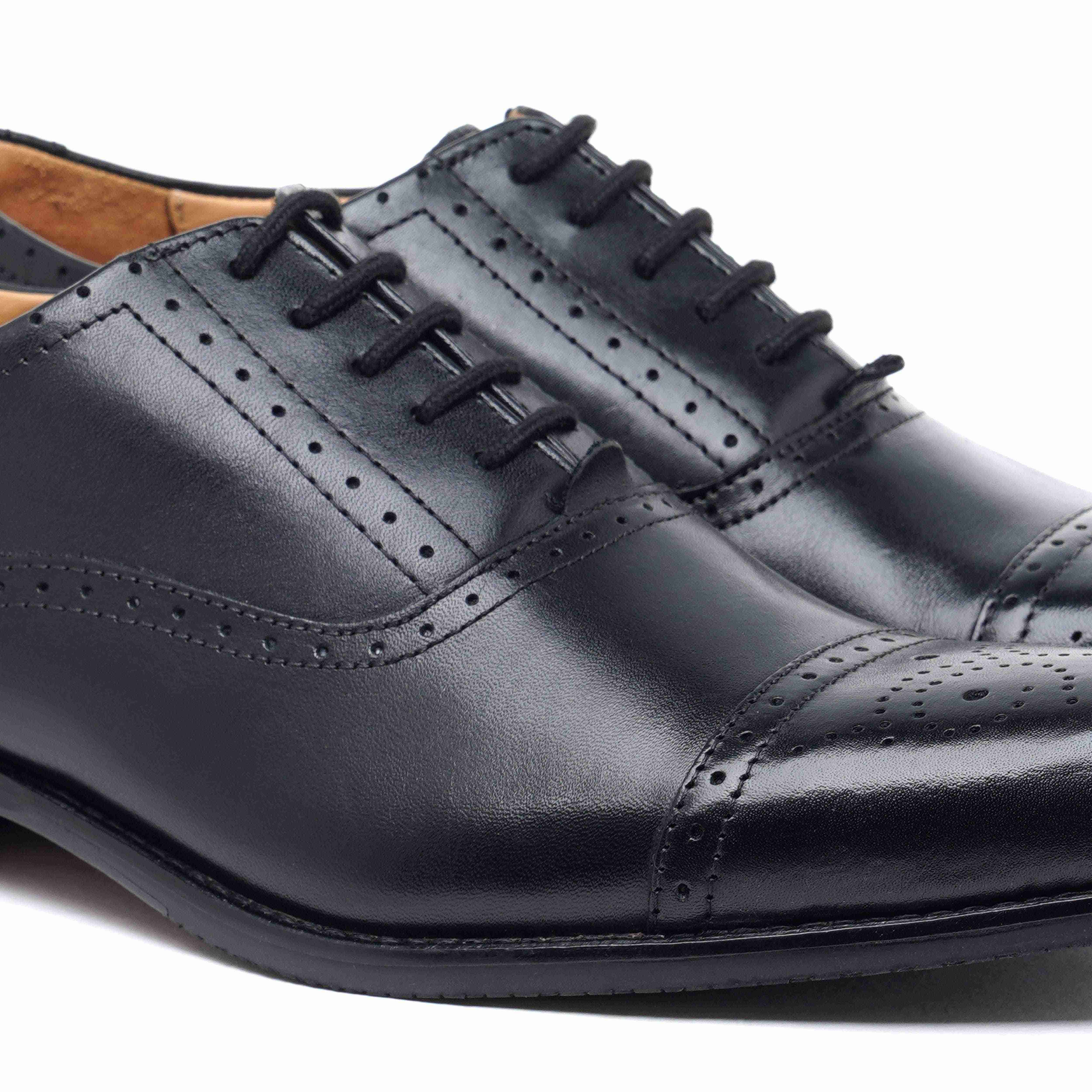 The Brogue Ruosh Men Black Classic Oxford Brogue