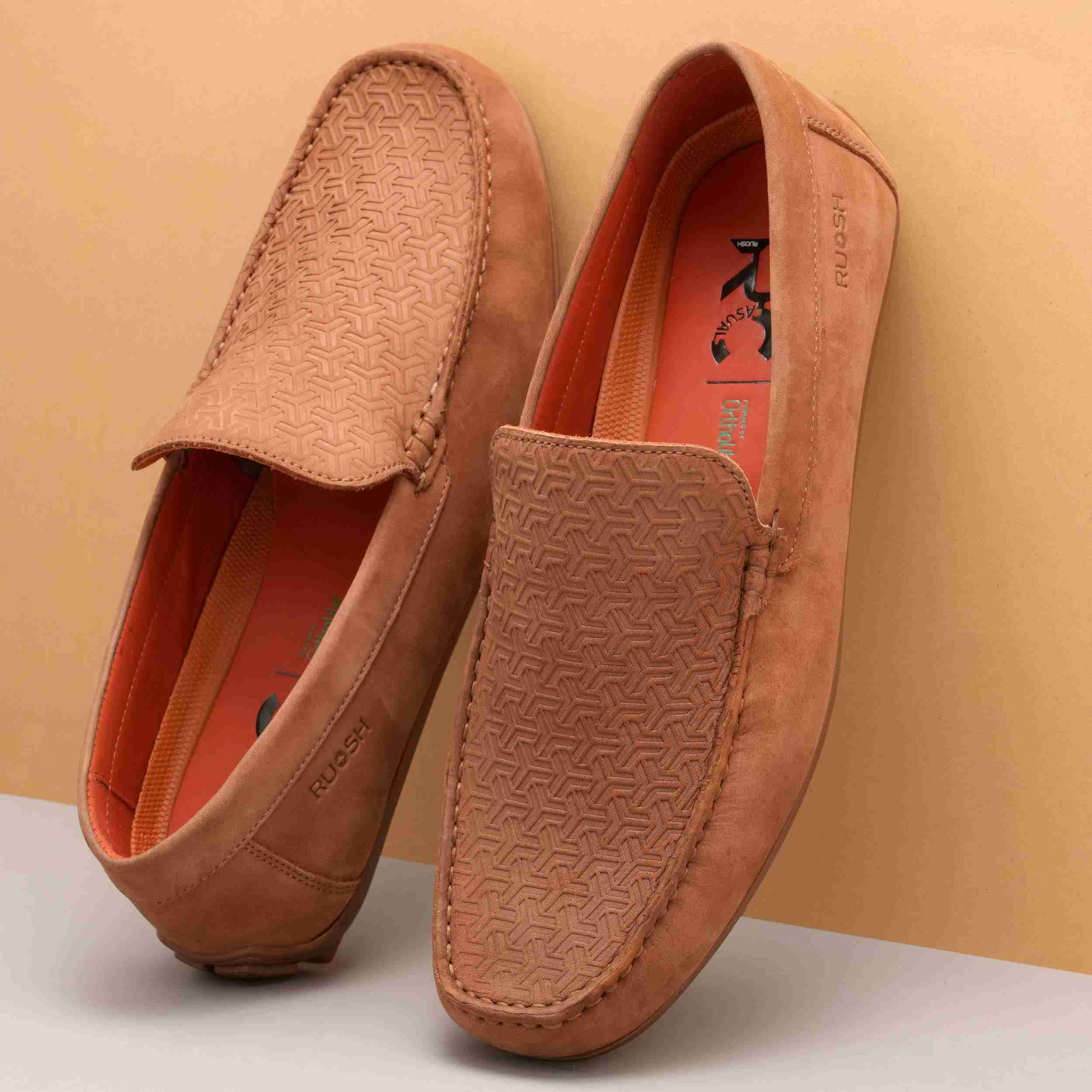 The Milan 2.0 Tan Men Casual Driver Ruosh