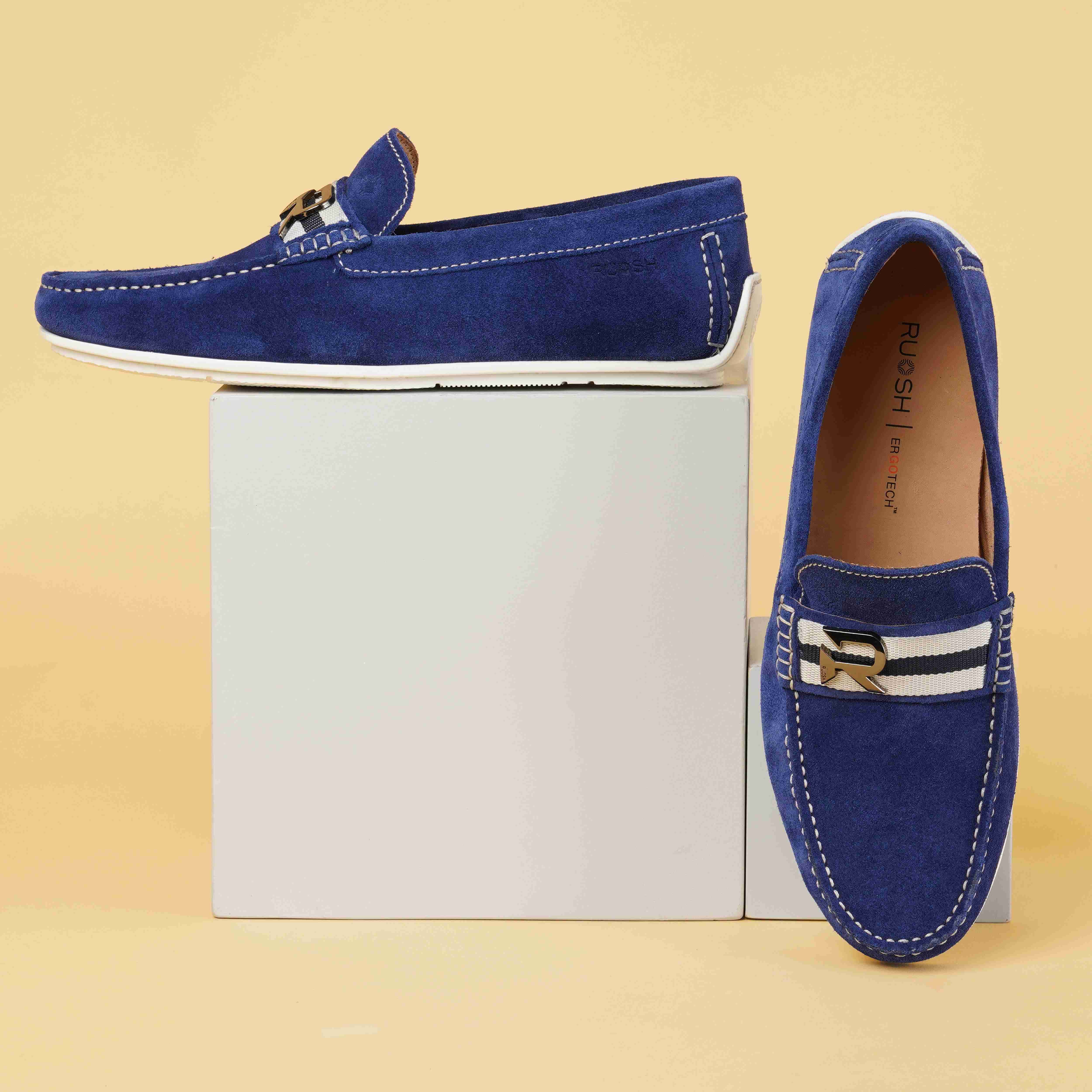 The Macau Ruosh Men Blue Casual Driver