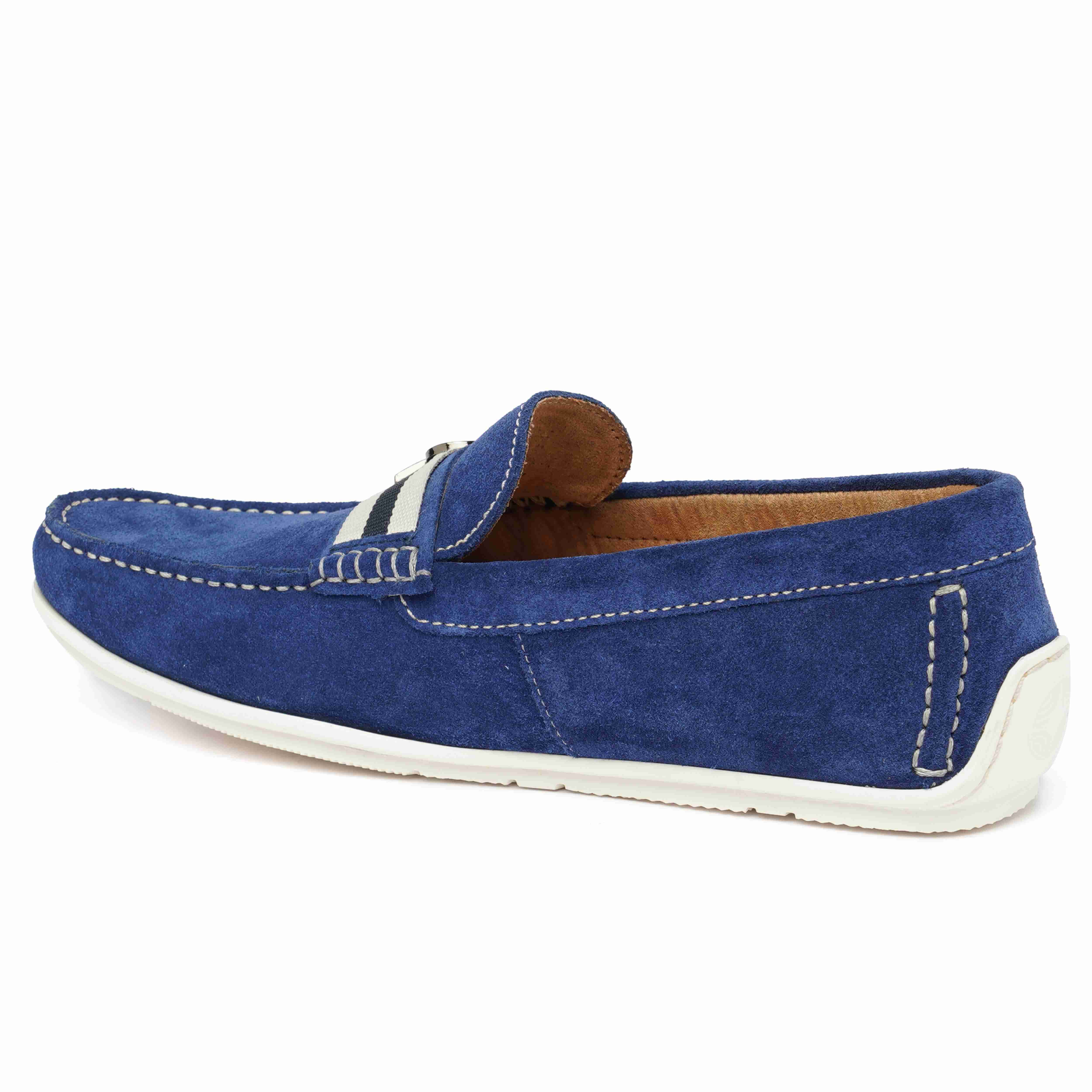 The Macau Ruosh Men Blue Casual Driver