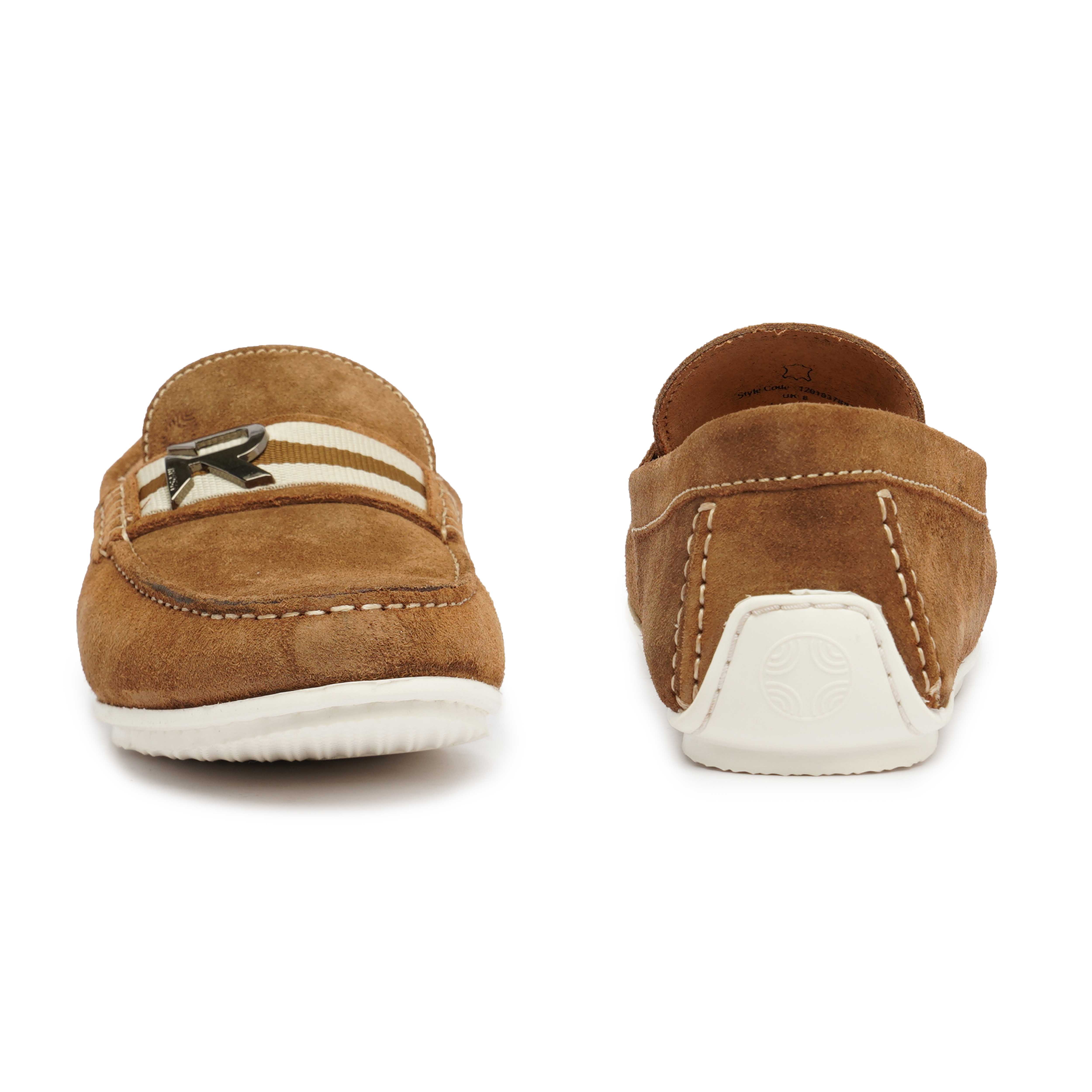 The Macau Ruosh Men Beige Casual Driver